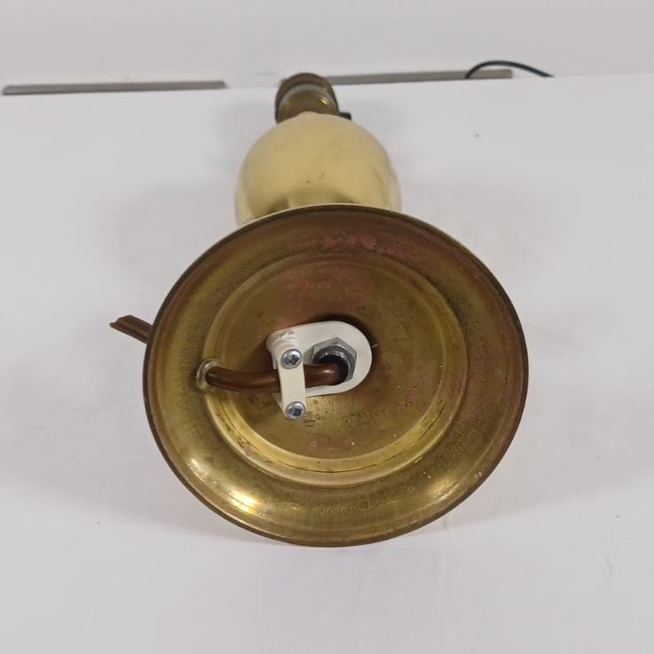 Classic vintage brass table lamp - lovely shape and size - needs wire or battery operated bulb!