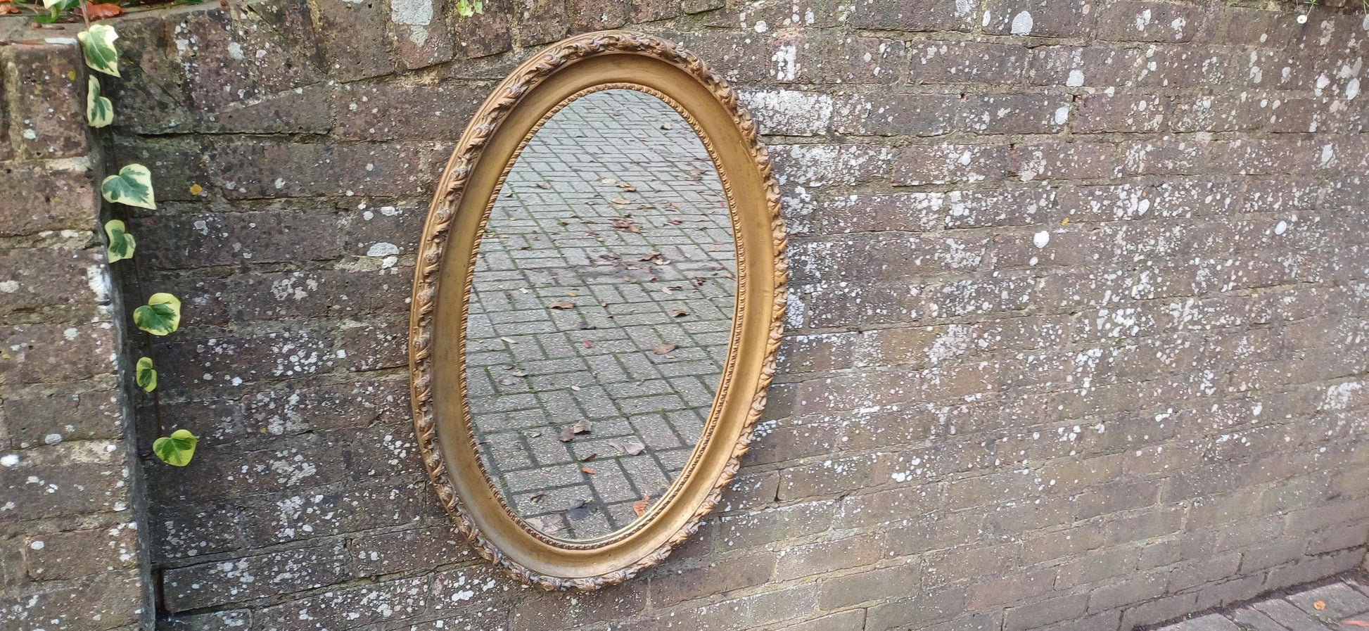Large Vintage Late Victorian Gold Gilt Decorative Oval Wall Mirror