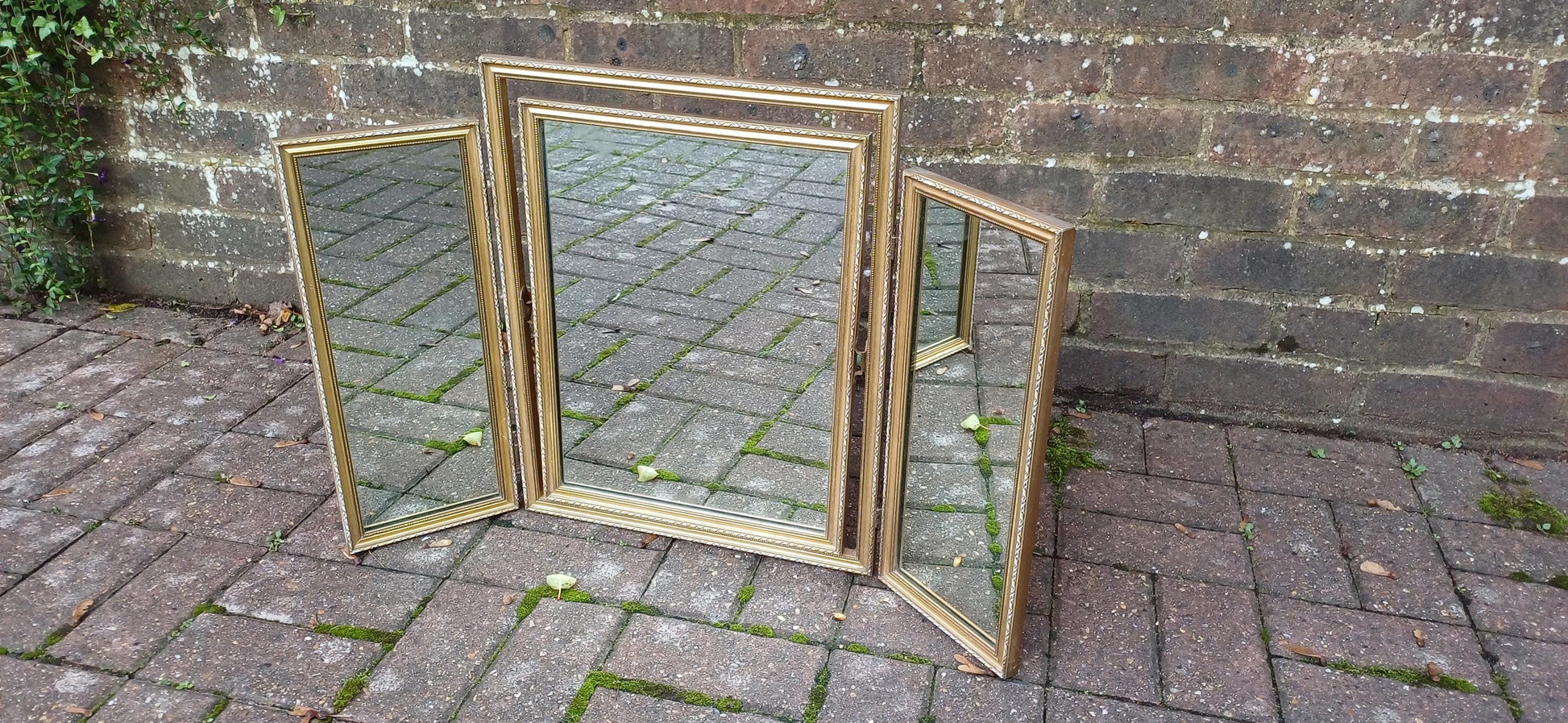 Vintage Retro Classic Gold Gilt 70s Adjustable Triple Mirror