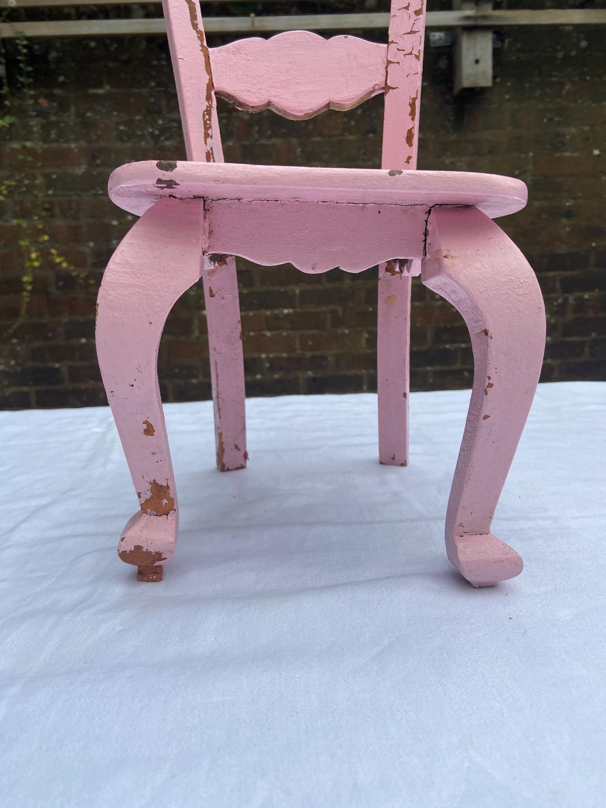 Doll's chair, vintage, upcycling project - pink wooden doll chair project