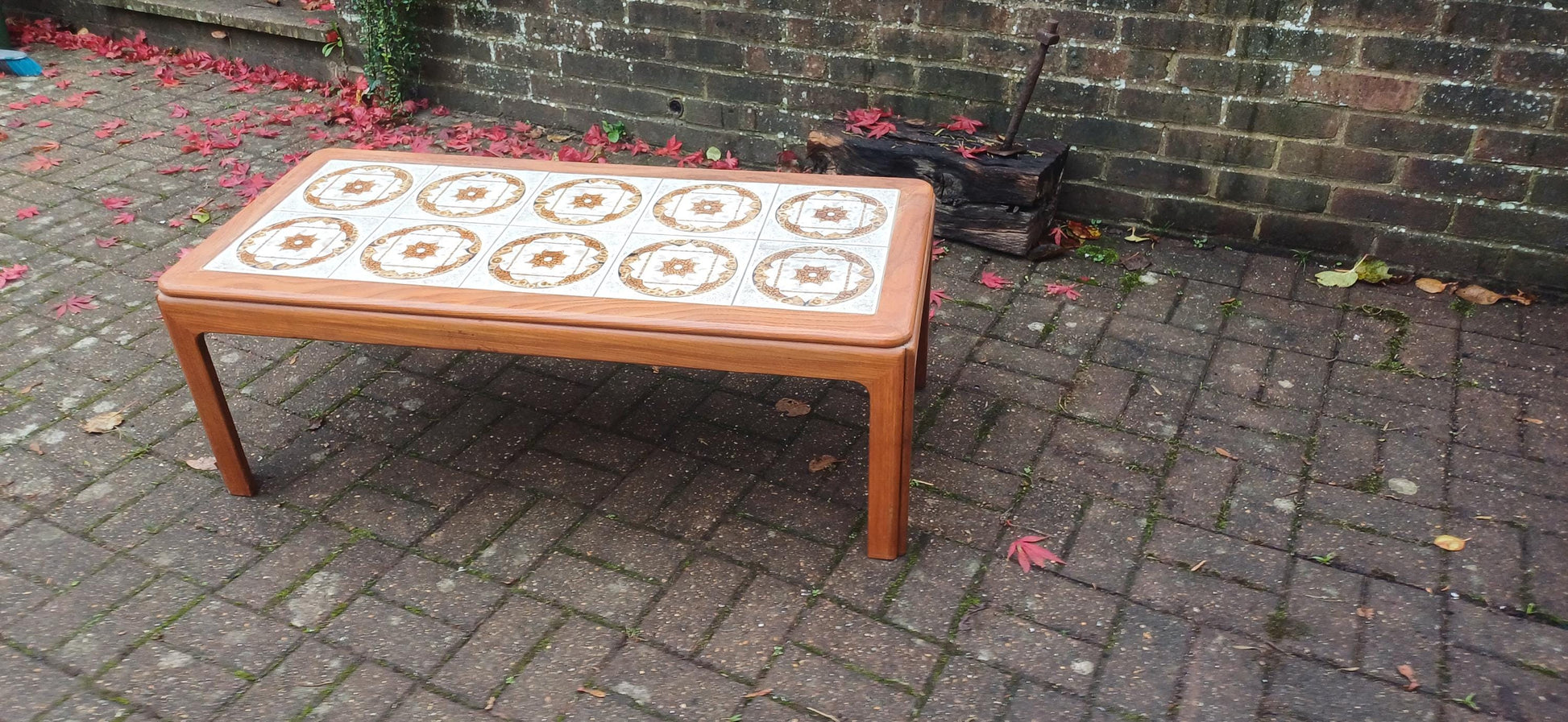 Large 10-Tile Vintage Retro Danish 70s Teak Coffee Table – VGC, Robust and Stylish FREE HAND delivery