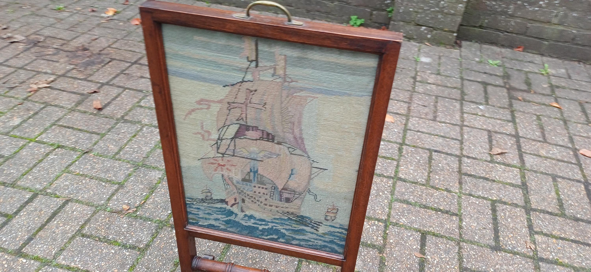 Stunning Top Quality Mahogany Glazed Fire Screen with Galleon Tapestry Unusually Thin Perfect for Smaller Fireplace.