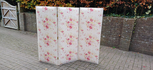 Massive Heavy Pretty vintage folding upholstered screen, vanity screen, room divider - sturdy, heavy and quality (153cm tall, 183cm wide)
