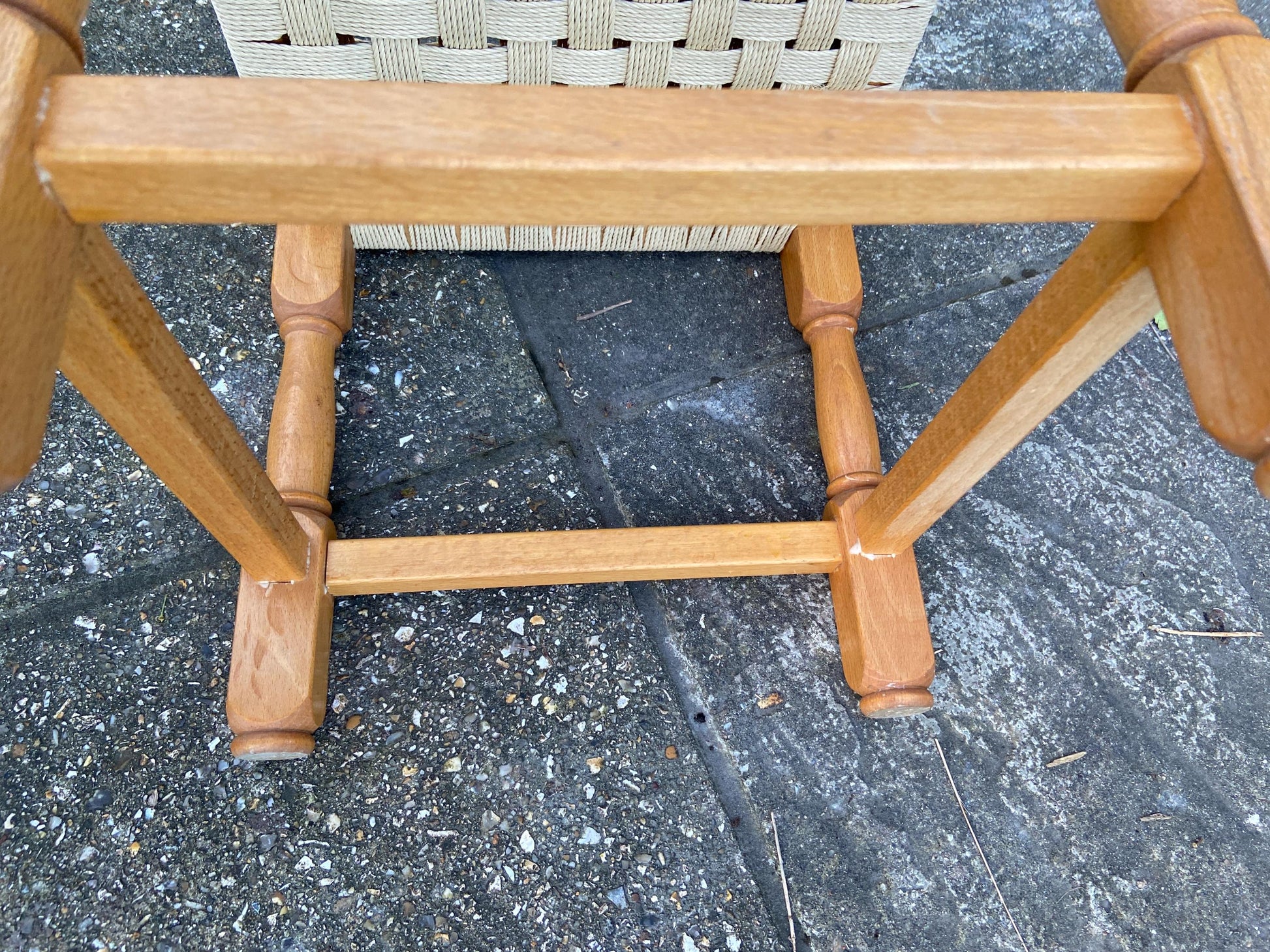Vintage woven cream string stool on light brown frame – VGC - 29cm square