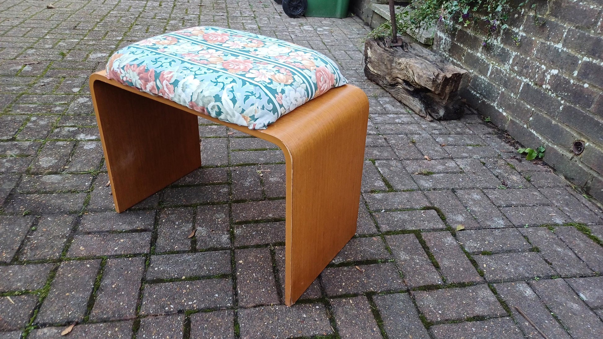 Vinatge Retro 70s Bentwood Stool General Use Dressing Table Flower Fabric and Oak Effect.