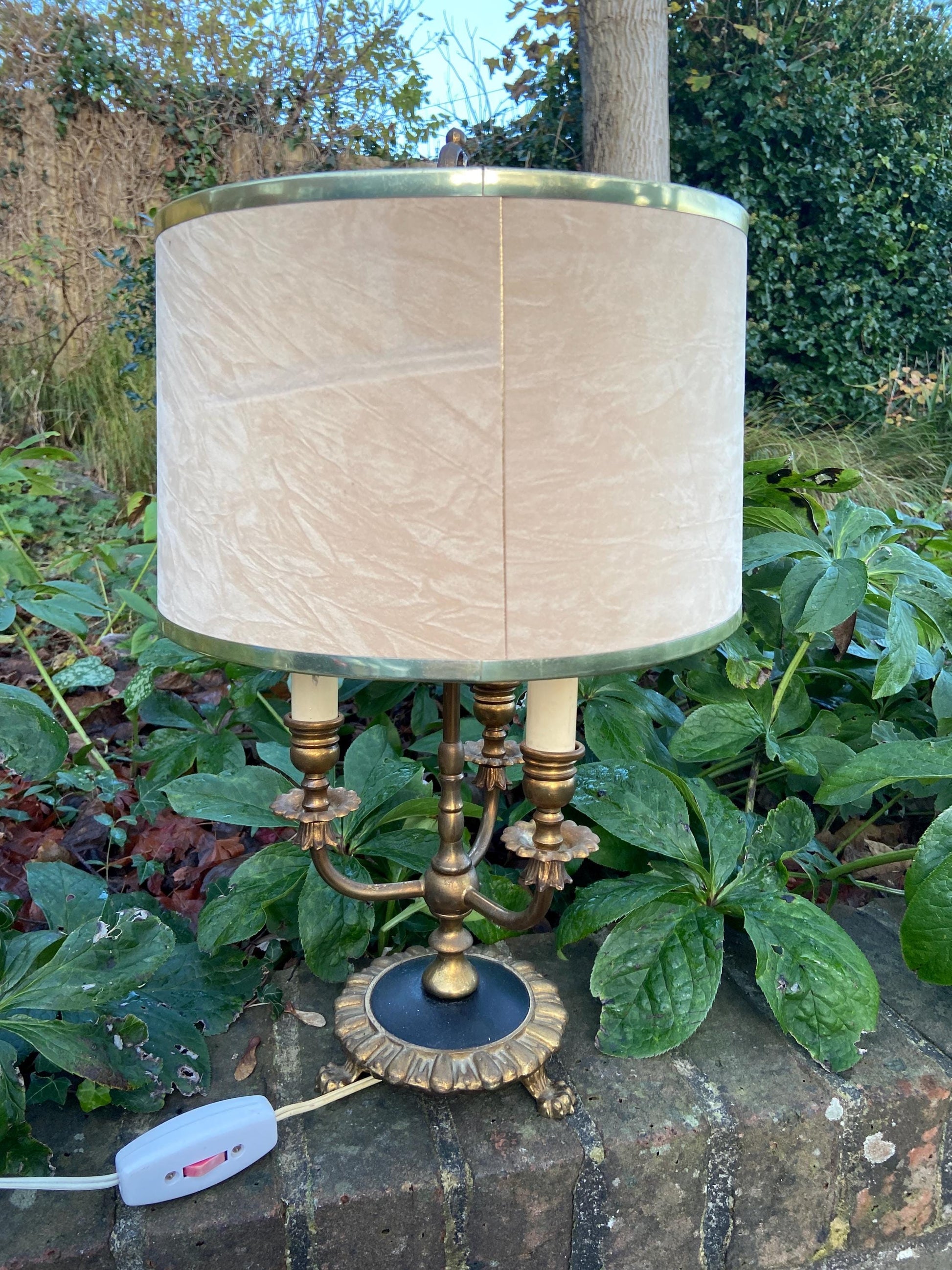 Antique French Bouilotte 3 armed brass office table lamp, heavy quality, newer vintage shade, ebony black detailed base with lion paw feet
