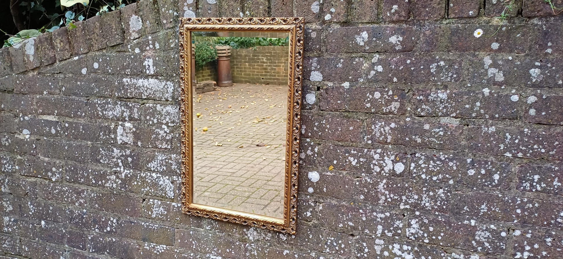 Pretty Vintage Ornate 70s Wall Mirror with Bevelled Glass – Timeless Retro Elegance