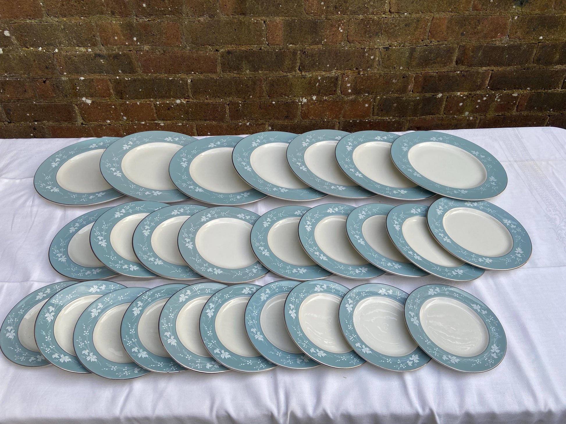 Six to Eight place Mid-Century REFLECTION Royal Doulton Dinner Service - 46 pieces in total - VGC - blue grey floral pattern with white