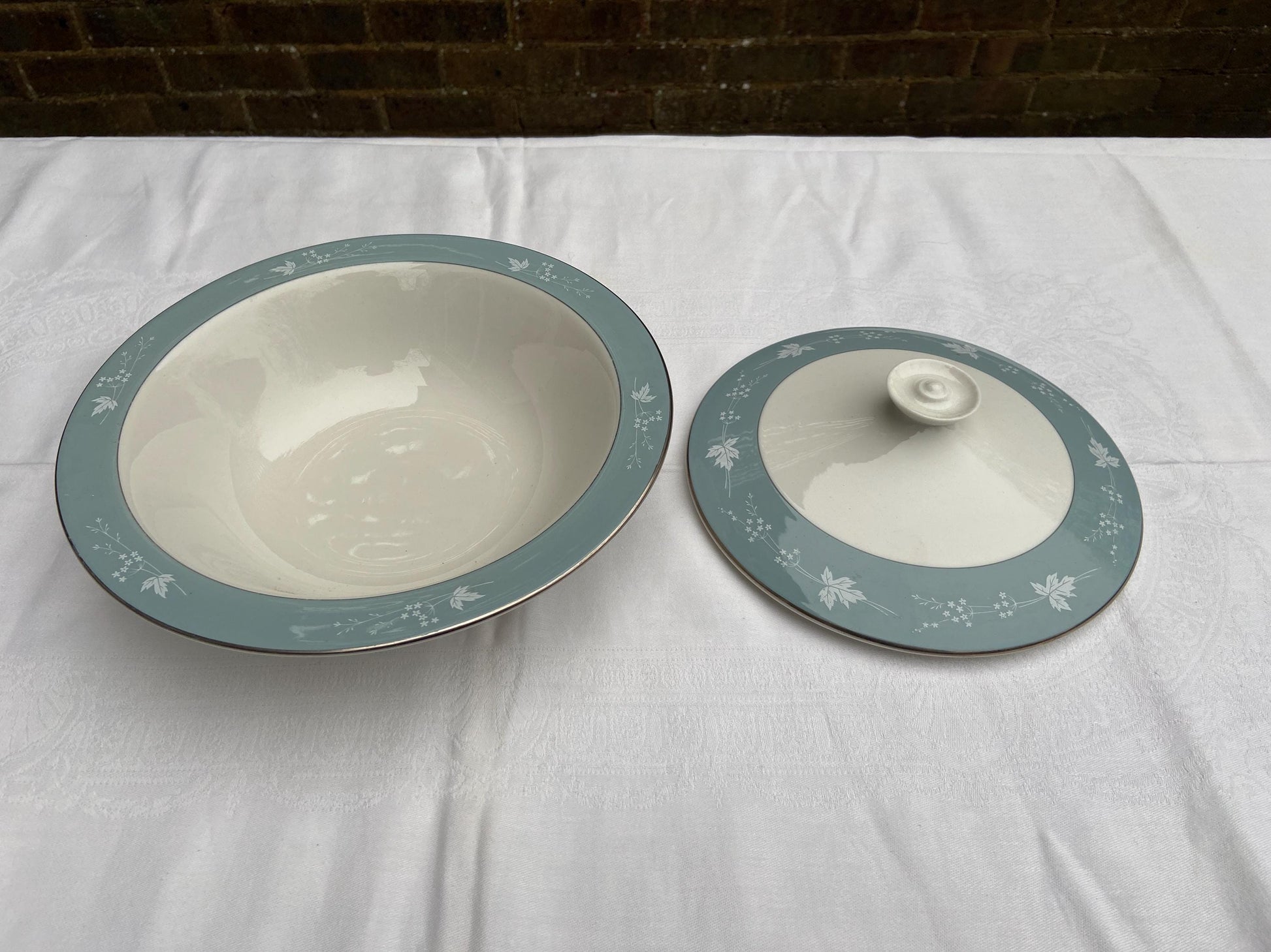 Six place Vintage Dinner Service Reflection Mid-Century Royal Doulton - 37 pieces - VGC - blue grey floral pattern with white