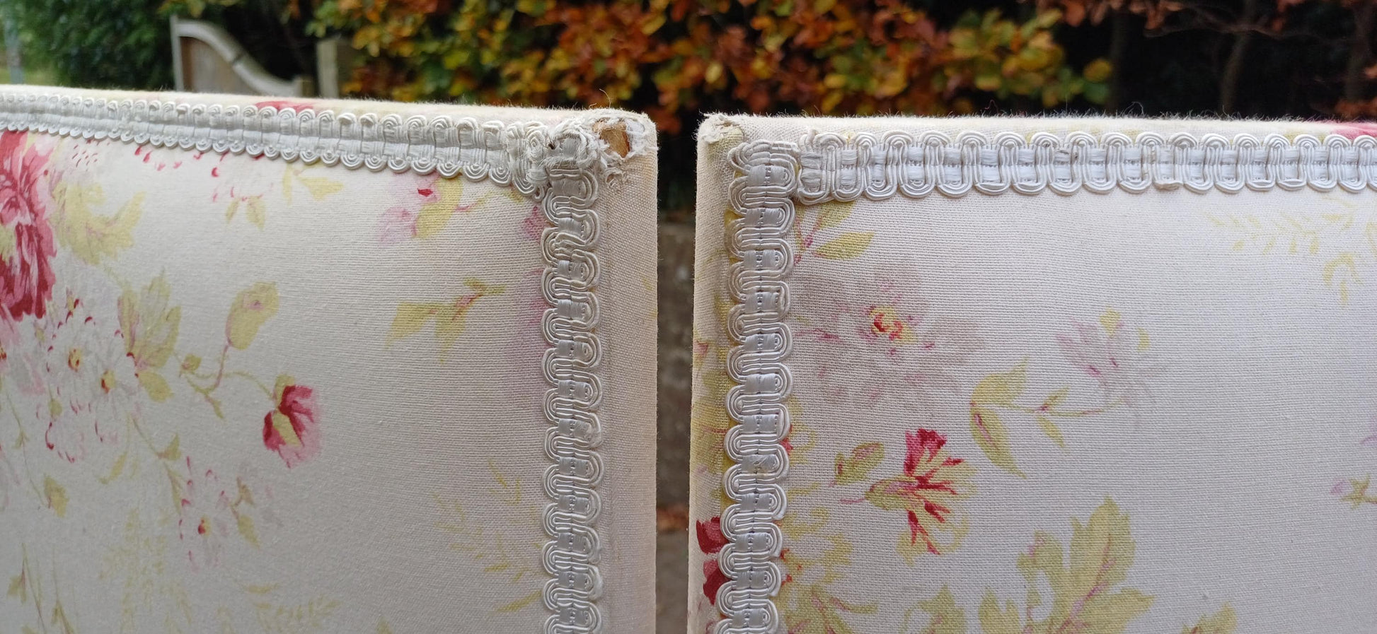 Massive Heavy Pretty vintage folding upholstered screen, vanity screen, room divider - sturdy, heavy and quality (153cm tall, 183cm wide)