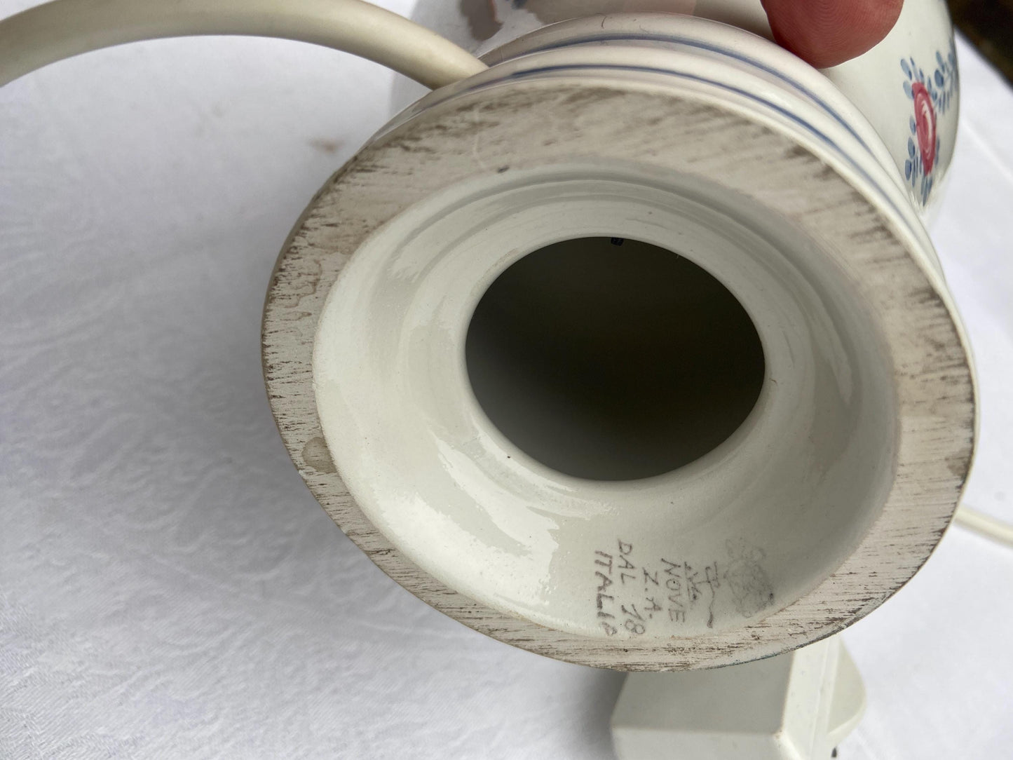 Italian vintage ceramic lamp with hand painted ribbon and roses design - PAT tested and working