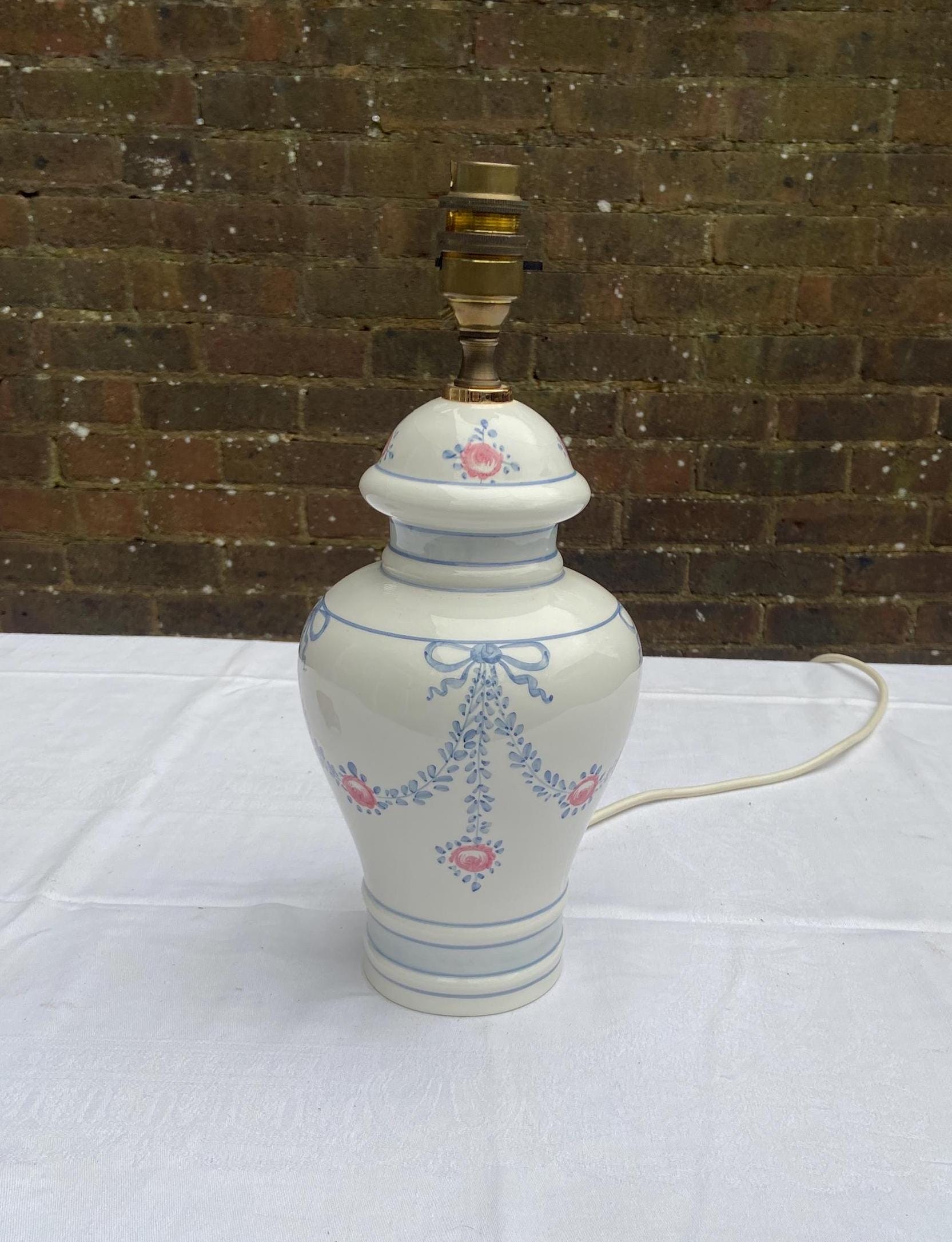 vintage Italian ceramic lamp.  hand painted roses and ribbon design in pink and blue. white pottery lamp. ginger jar shape. tested and working