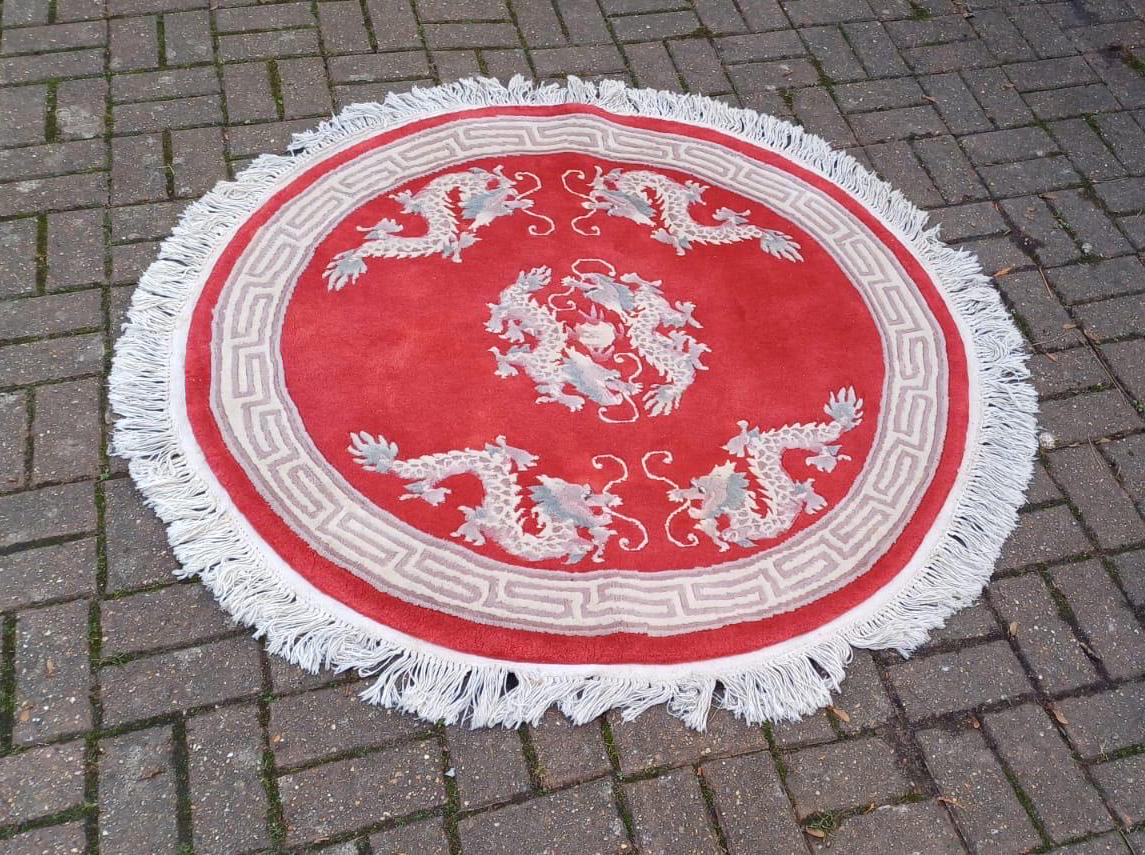 woollen round chinese rug. great quality round rug; red vintage rug; oriental vintage rug