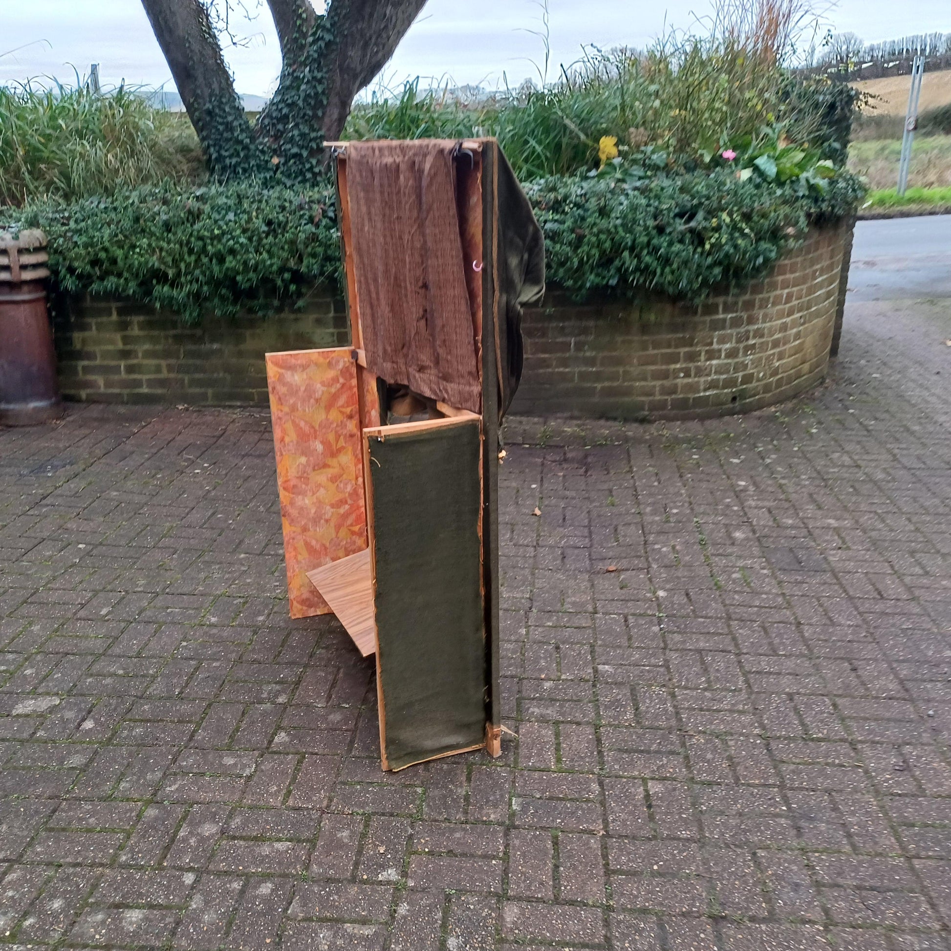 Fantastic Rare and Quirky Large Vintage Folding Puppet Stage 1960s FREE HAND Delivery