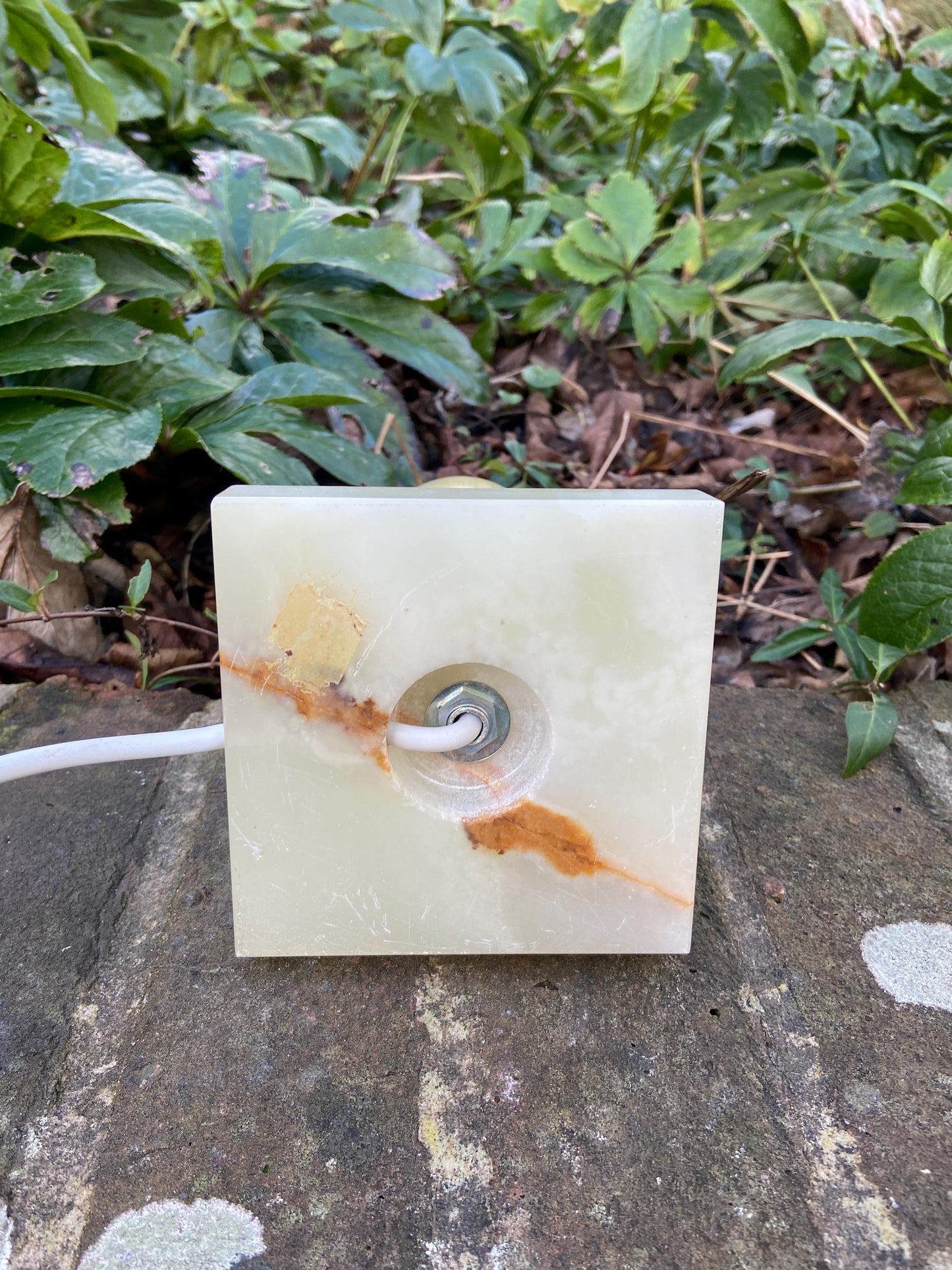 Fabulous Onyx Retro Vintage Table Lamp - working and PAT tested