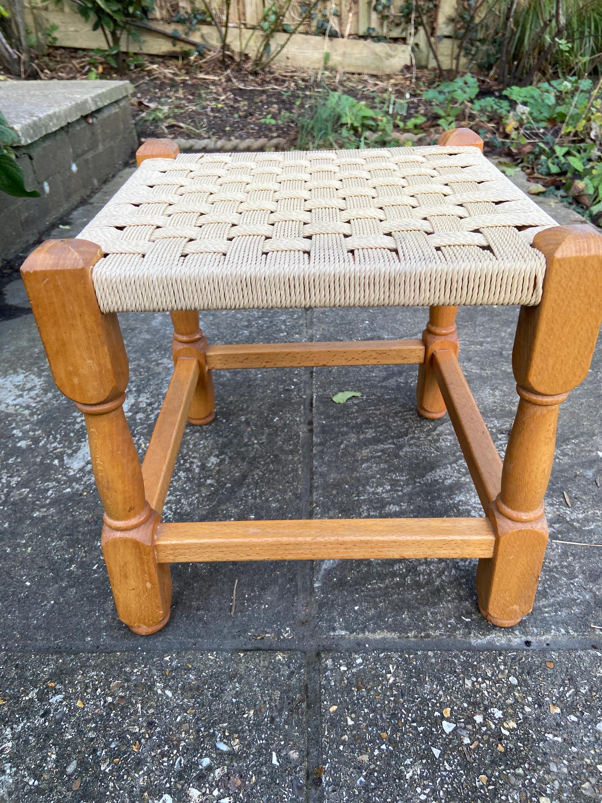Vintage woven cream string stool on light brown frame – VGC - 29cm square