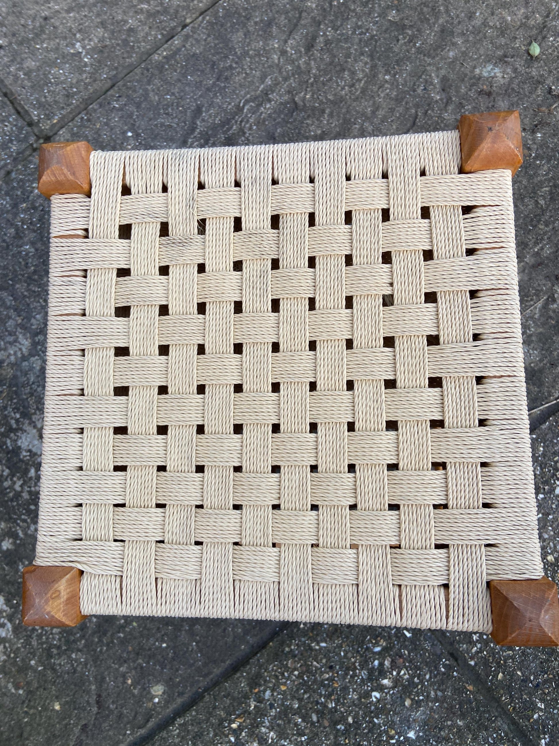 Vintage woven cream string stool on light brown frame – VGC - 29cm square