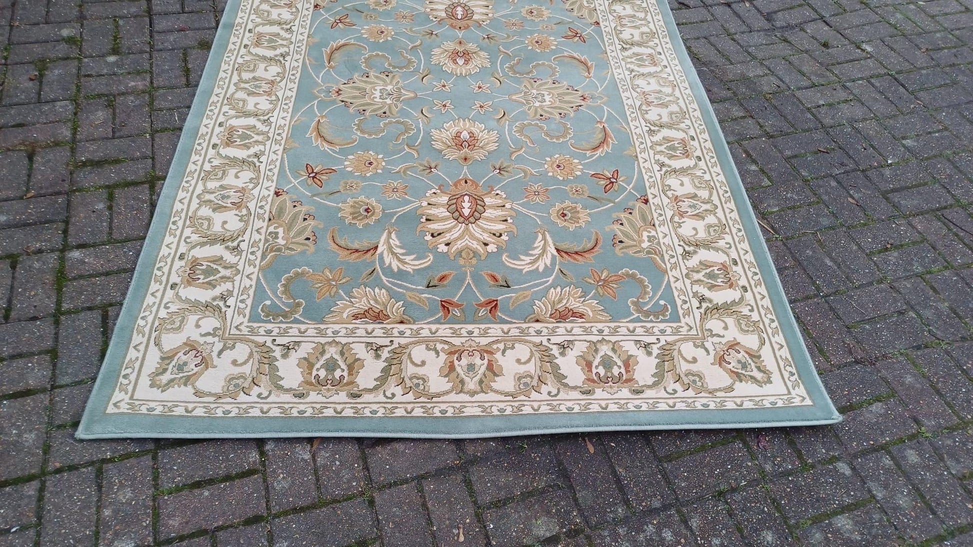 Large Vintage Oriental Middle Eastern Style Green and Beige Rug / Carpet 160cm x 235cm