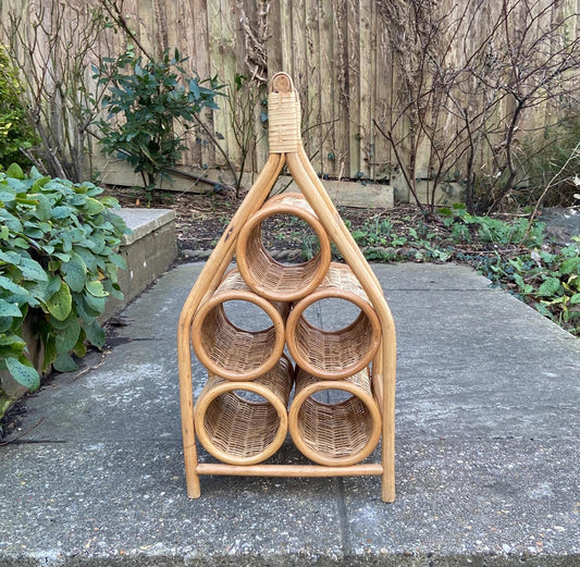 five bottle wine rack from 1970s. Retro wine rack for 5 bottles. VGC. made out of wicker/ cane