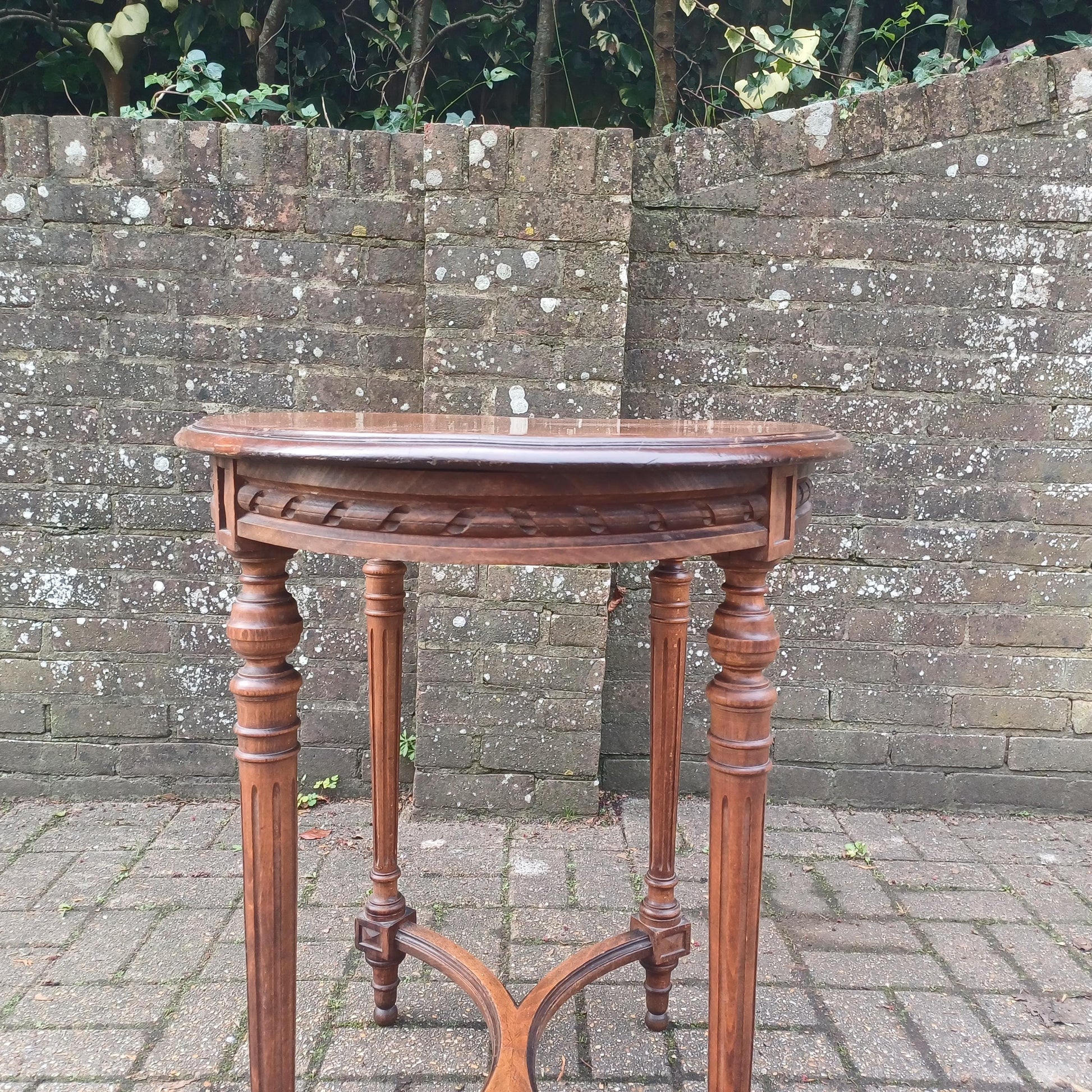 Beautiful Top Quality French Vintage 1920s Fruitwood Side Occasional Table FREE HAND Delivery