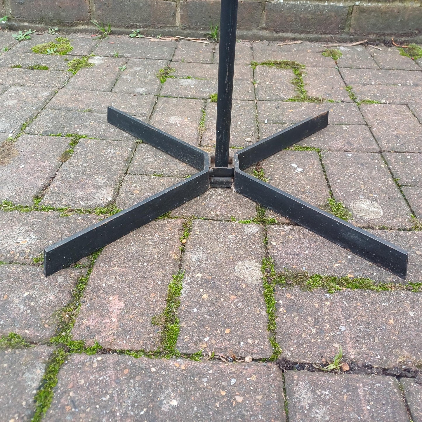 Classic Vintage Retro 1950s Iron and Metal Coat Hooks Stand Black and Yellow Atomic Style Hooks FREE HAND Delivery