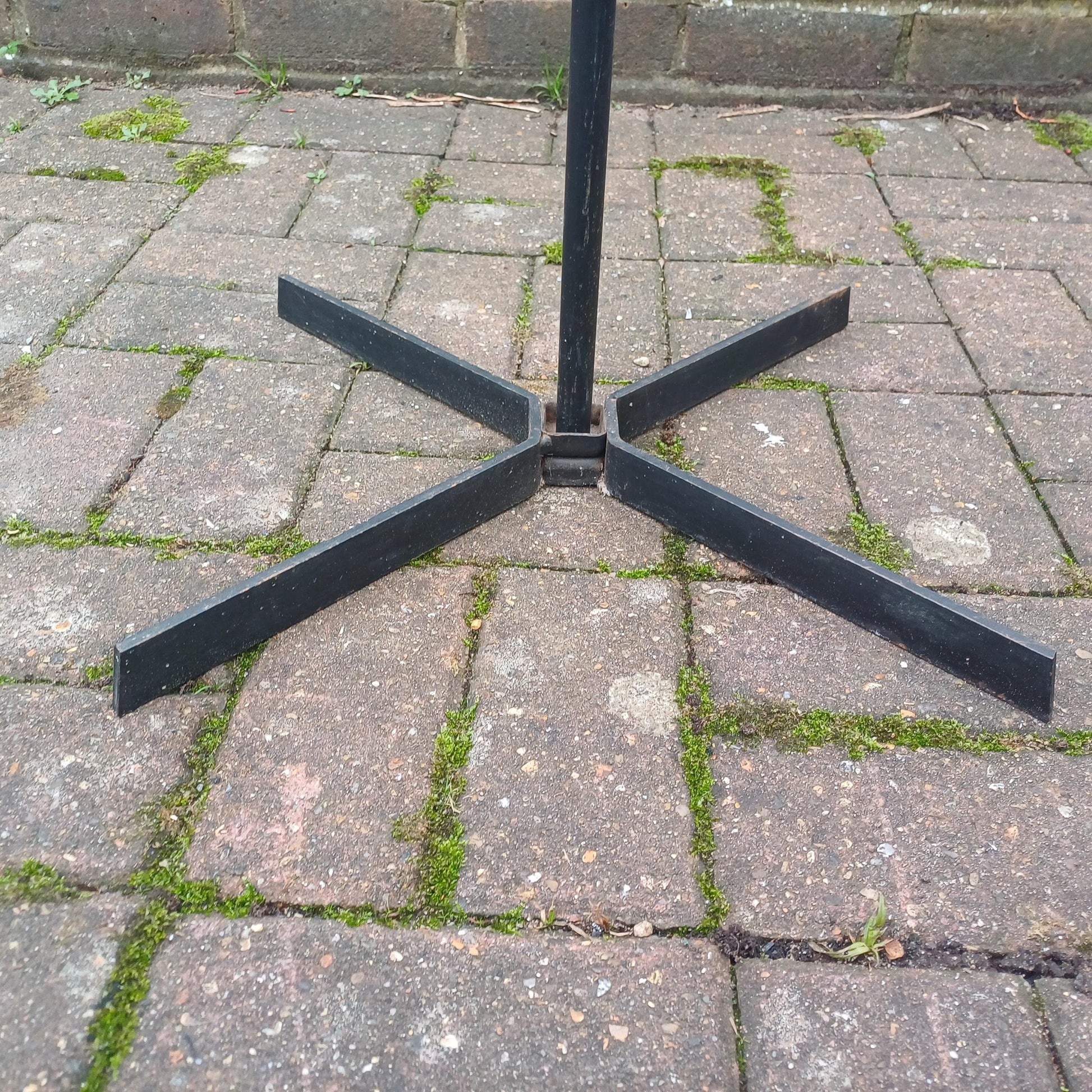 Classic Vintage Retro 1950s Iron and Metal Coat Hooks Stand Black and Yellow Atomic Style Hooks FREE HAND Delivery