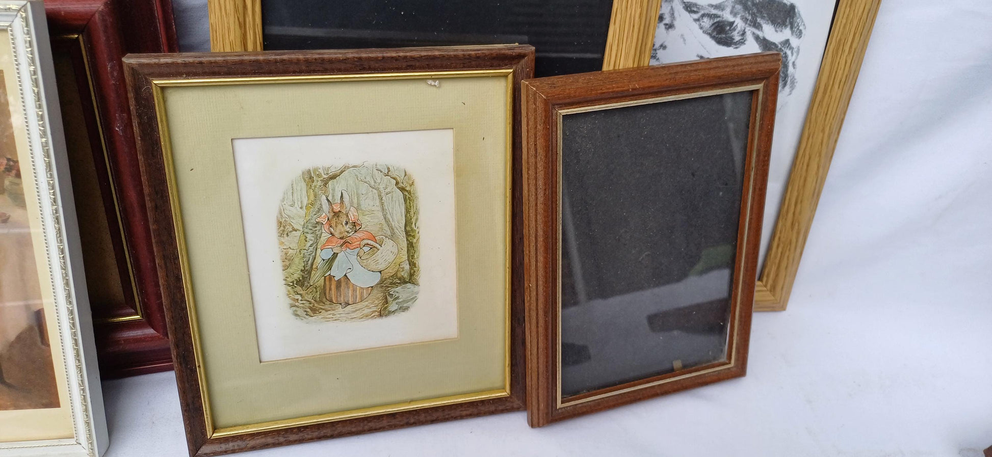 Collection of 11 Vintage Pictures Picture Frames Framing Glazed with Boarded Backings Frame Photo Photograph Artist Upcycling Project.