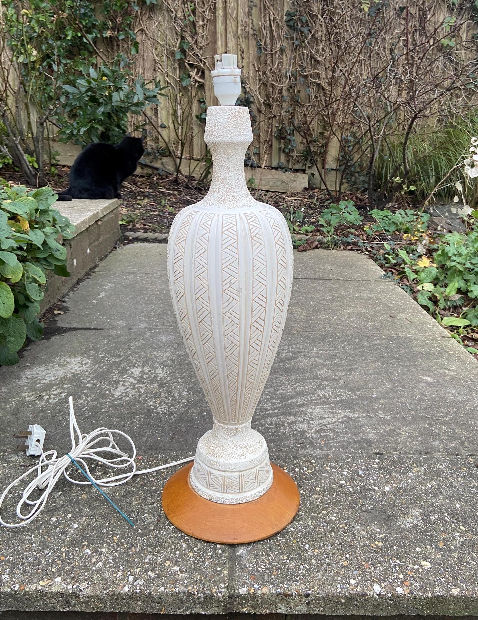 very tall retro 1970s white pottery lamp. vintage tall lamp. table lamp. working. white plaster and wooden base