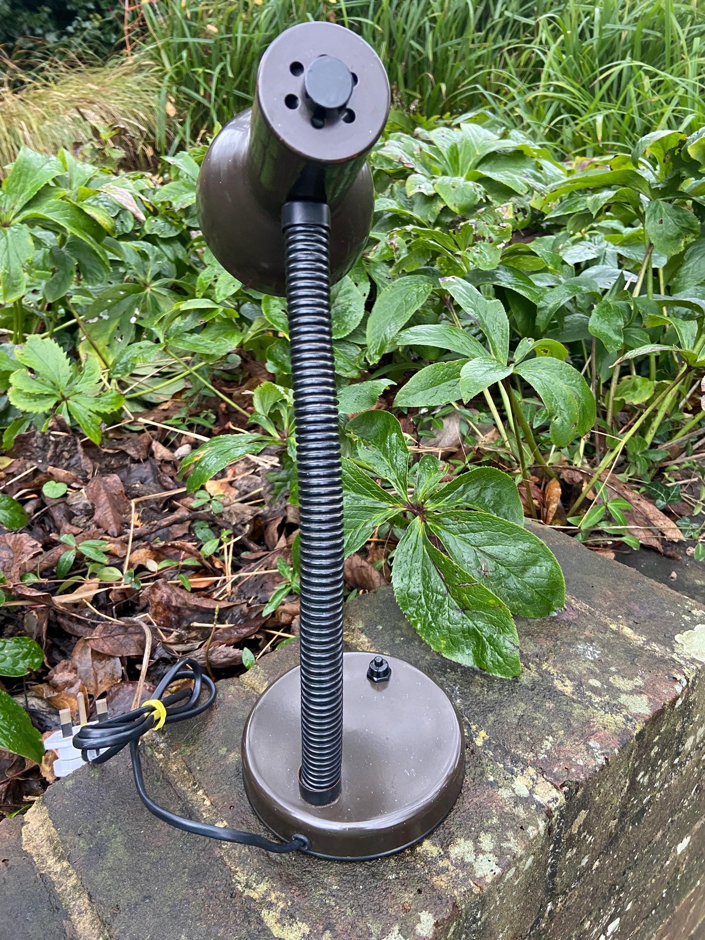 Vintage brown adjustable desk lamp - very 1980s, late retro - working condition