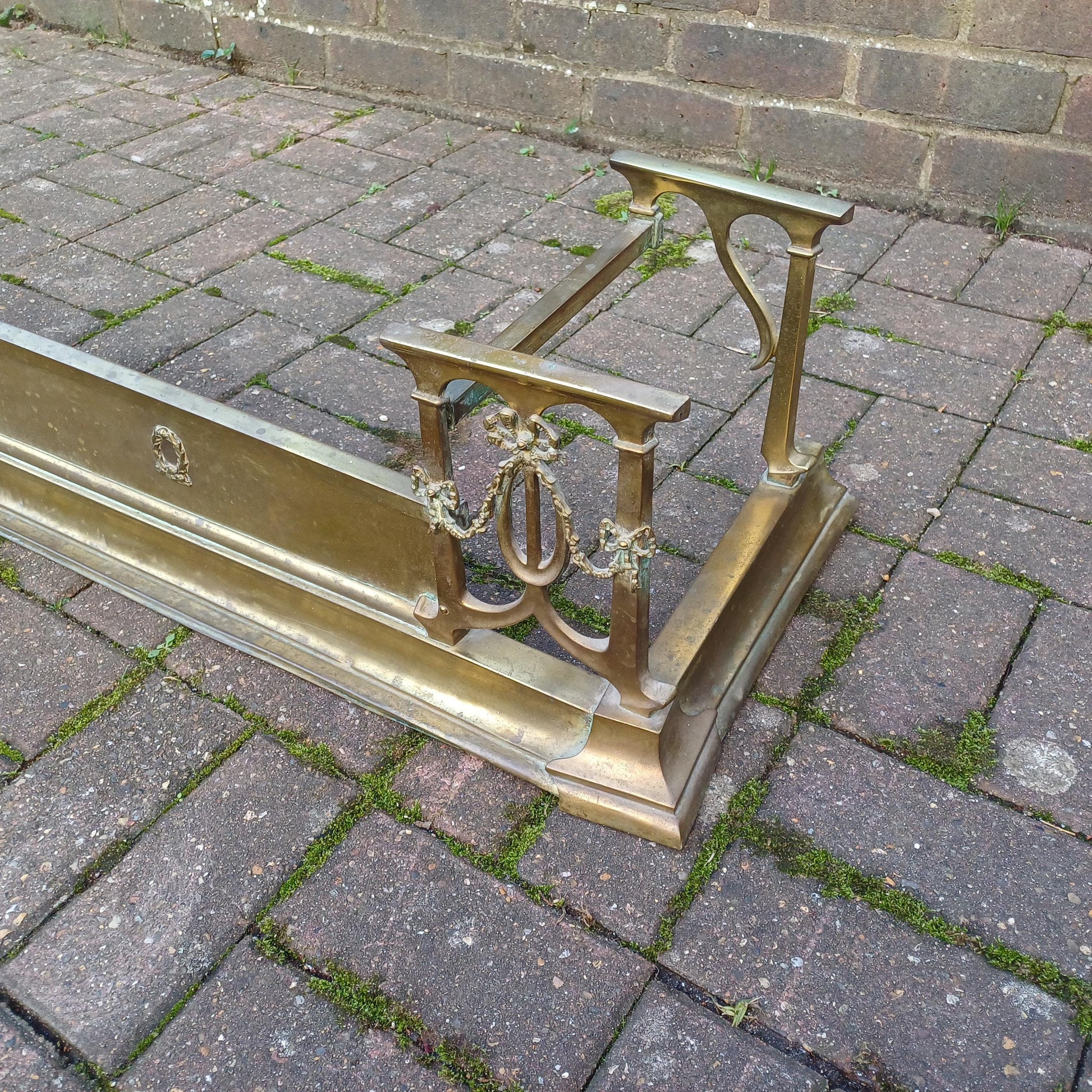 Large Vintage Brass Victorian Fireplace Fender with Aged Patina - Decorative Antique Hearth Piece