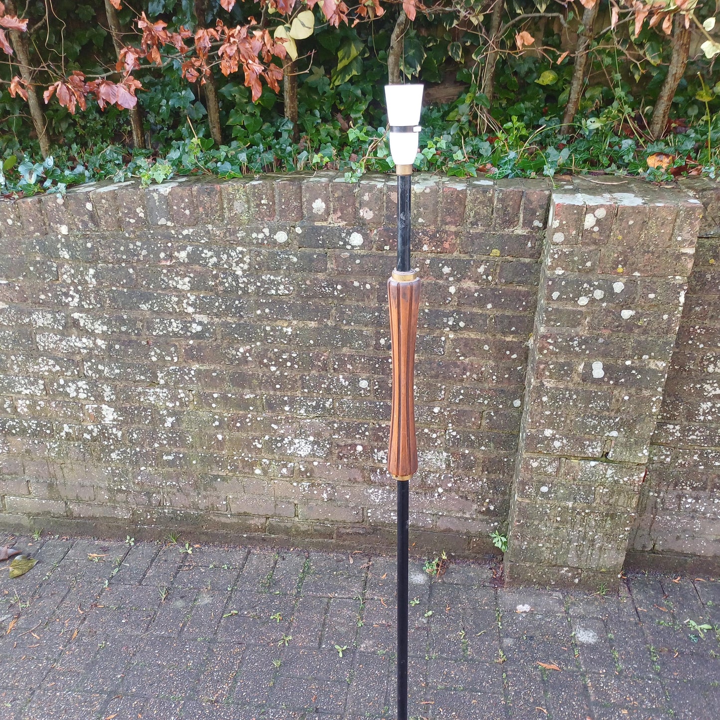 Classic Retro 1950s Teak and Metal Standard Lamp – Vintage Mid Century Chic FREE HAND Delivery