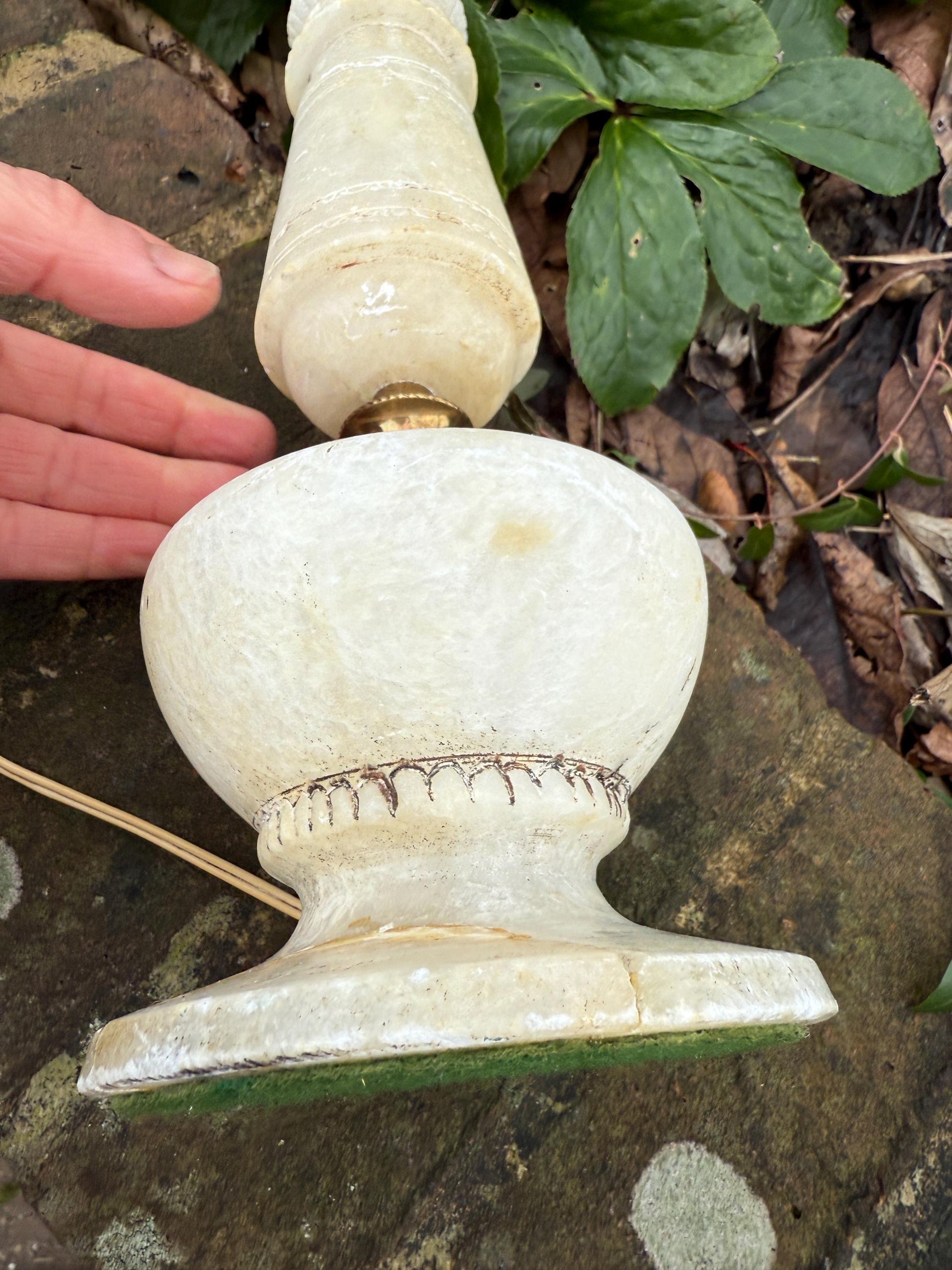 Unusual Retro Alabaster Vintage Table Lamp - white marble lamp - 37cm tall