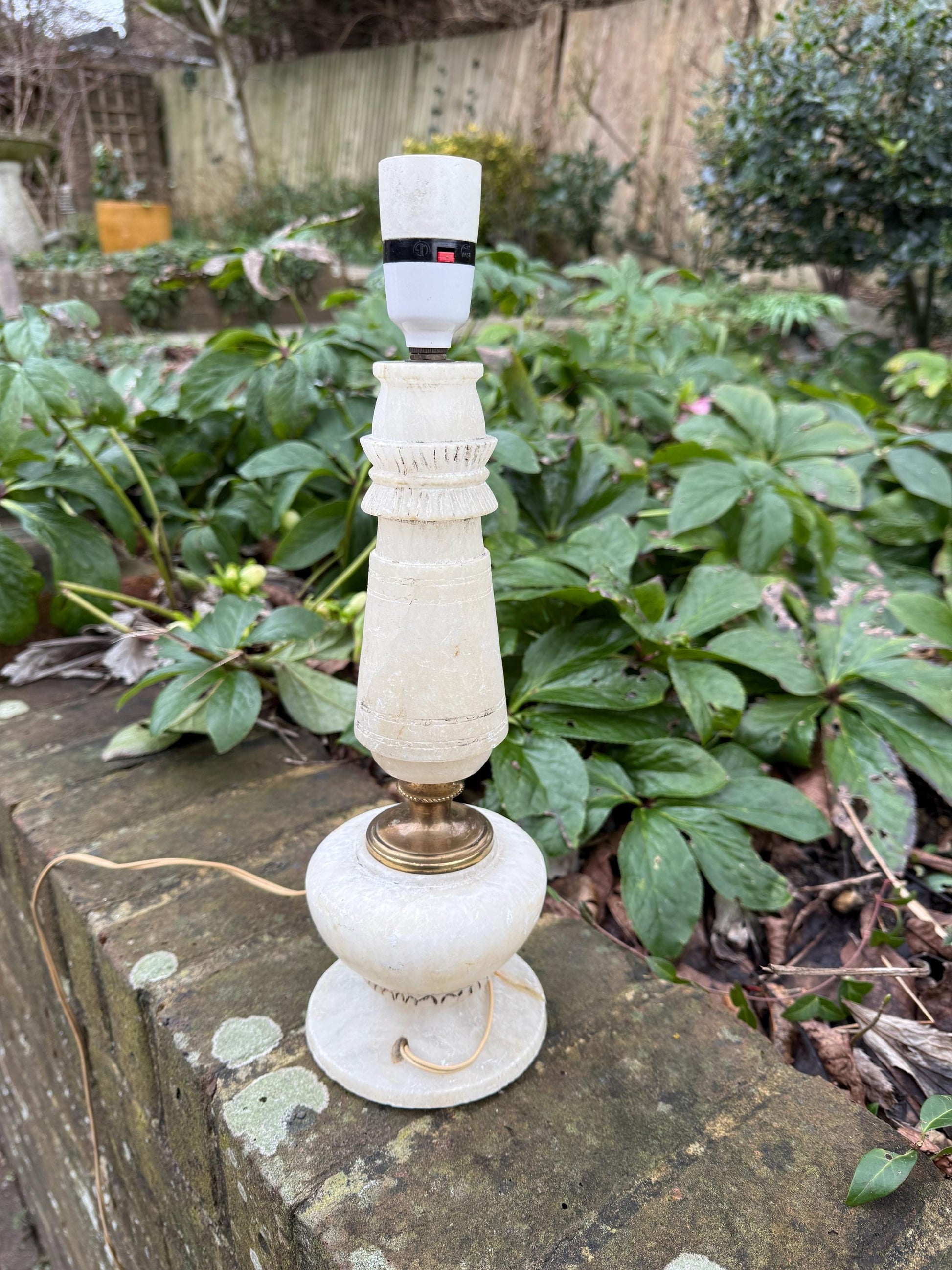 Unusual Retro Alabaster Vintage Table Lamp - white marble lamp - 37cm tall