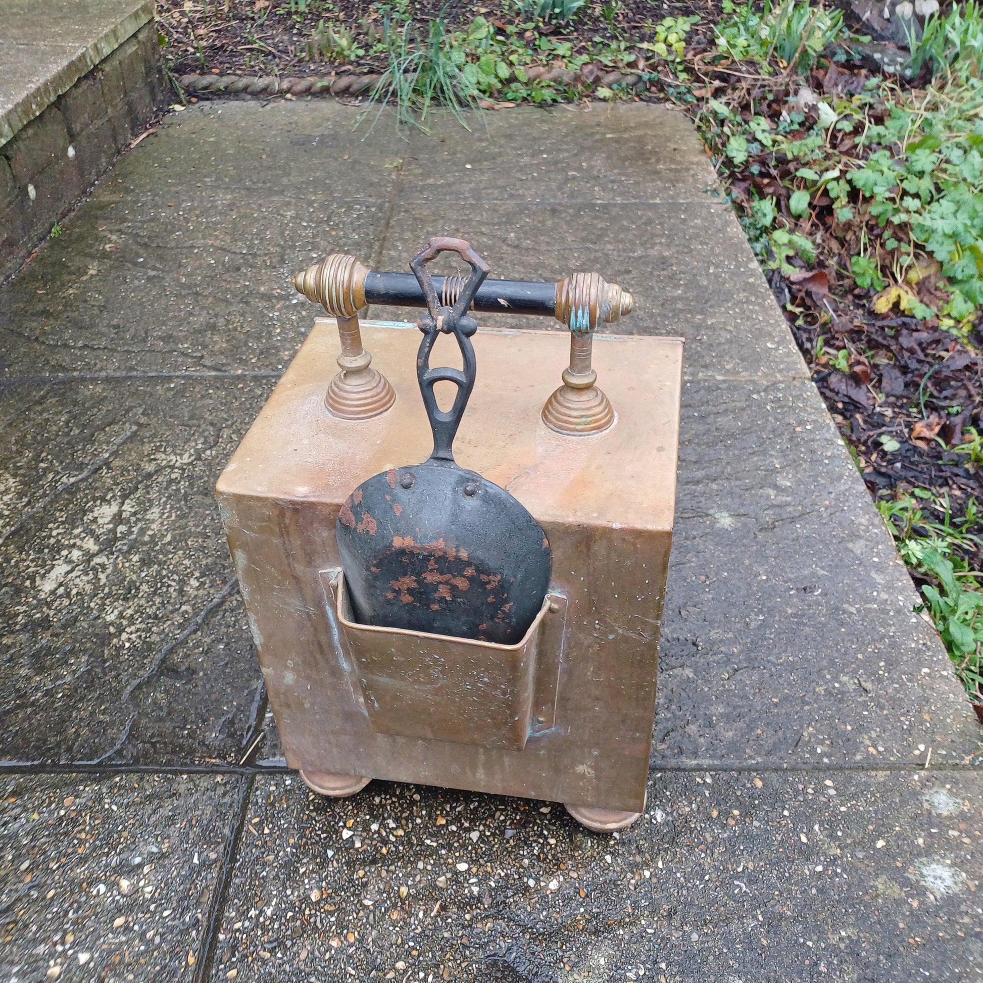 Vintage Late Victorisn Brass Coal Box Scuttle with Intact Liner and Shovel