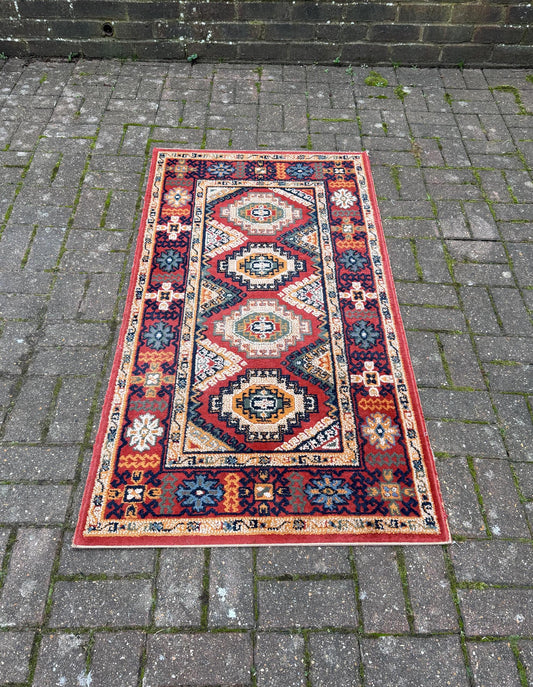 bold beautiful retro woollen rug.  vgc. 1970s rug