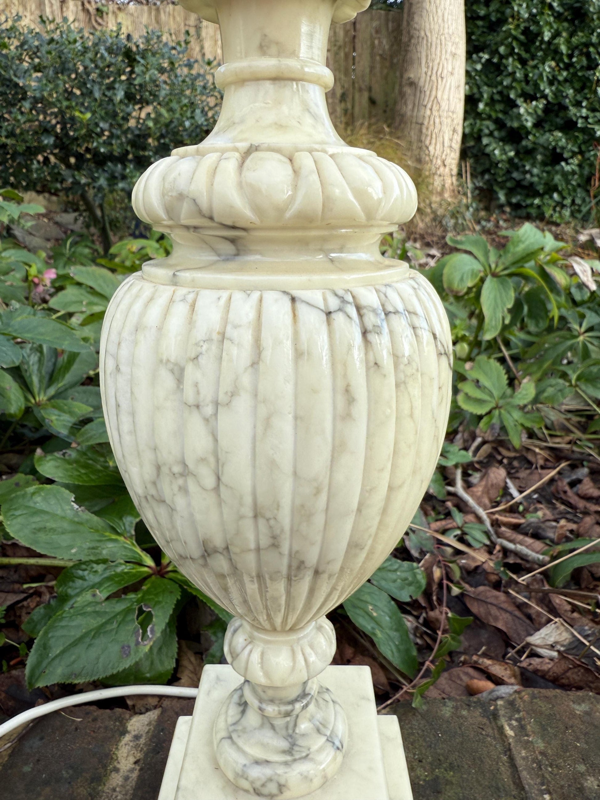 Very large Italian Neo-Classical Alabaster Vintage Table Lamp - excellent condition and working