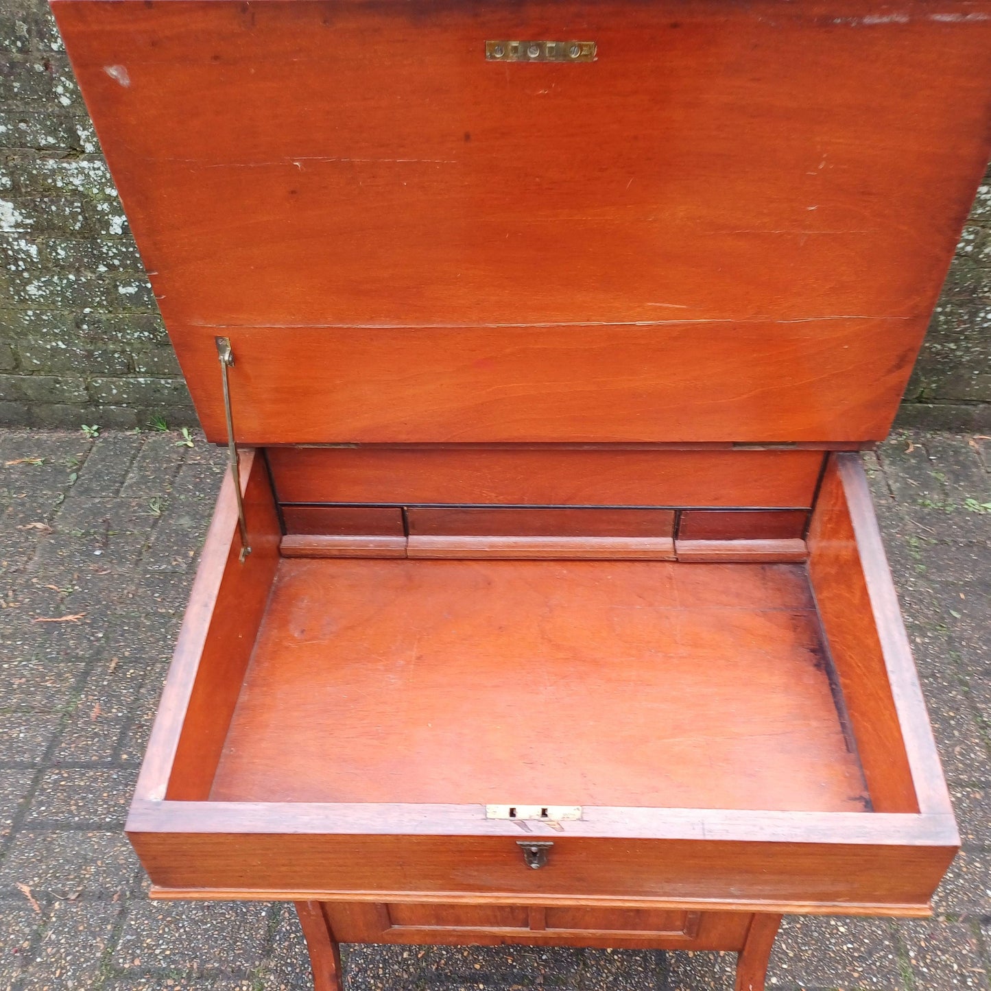 Vintage Davenport Antique Walnut Writing Desk with Carved Panel, Late 19th/Early 20th Century FREE HAND Delivery