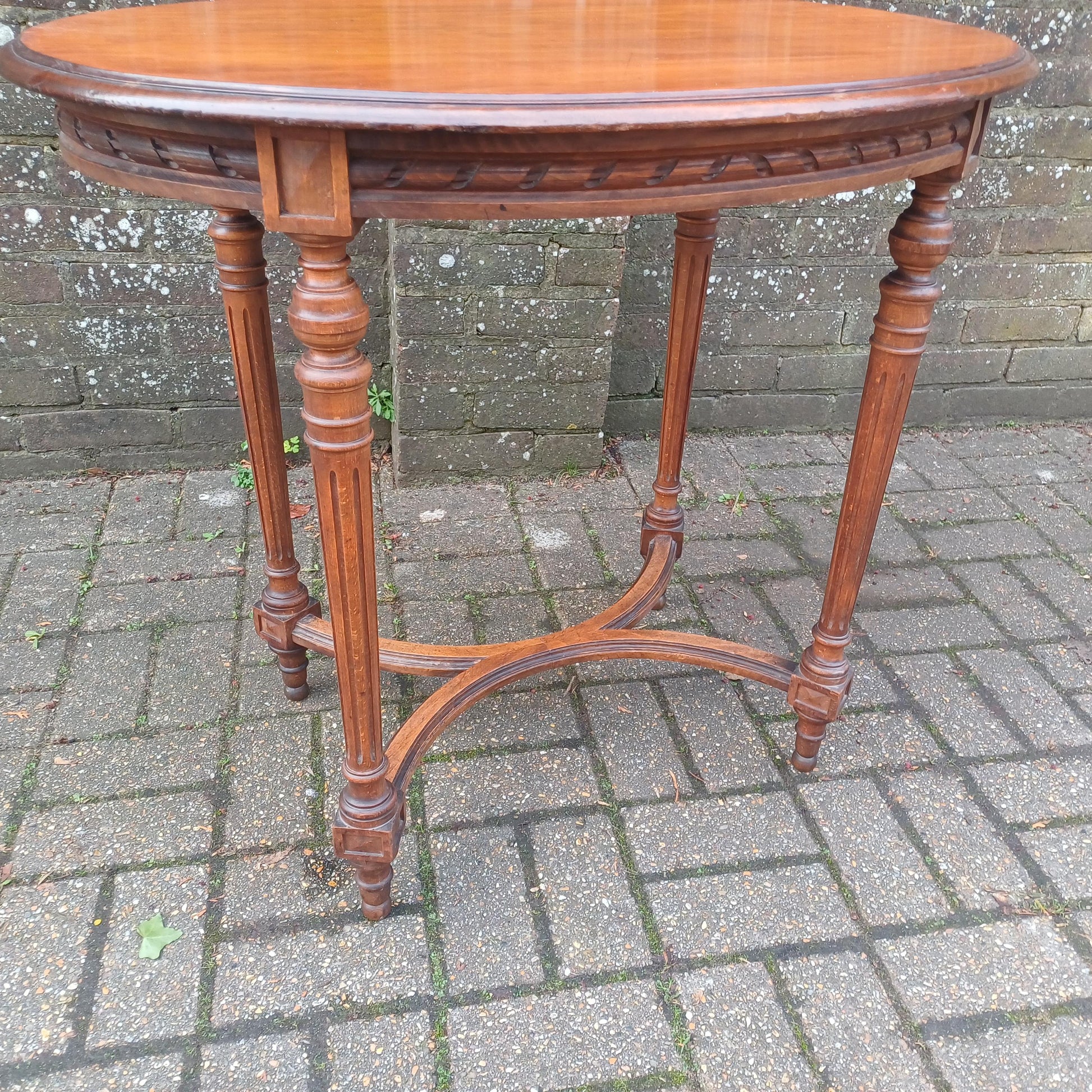 Beautiful Top Quality French Vintage 1920s Fruitwood Side Occasional Table FREE HAND Delivery