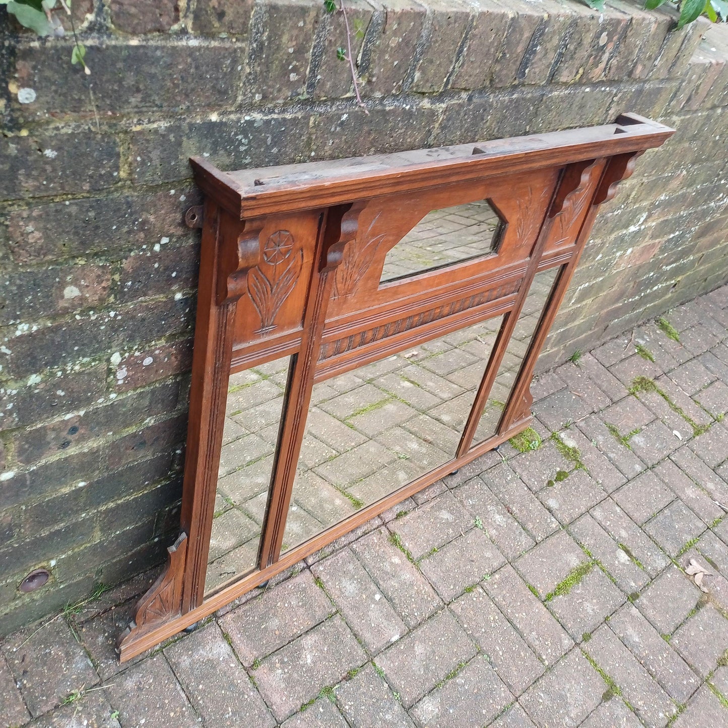 Beautiful Late Victorian Mahogany or Walnut Overmantel or Wall Mirror – FREE HAND Delivery