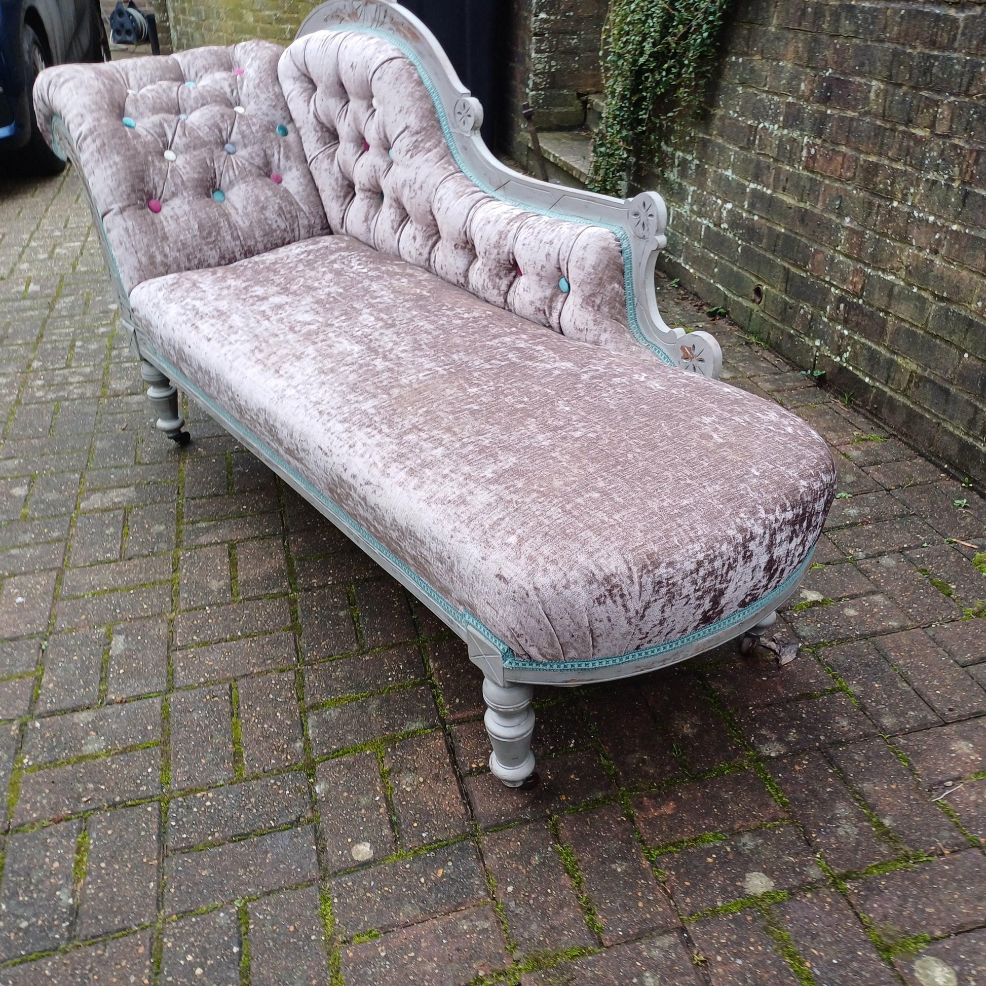 Grand Imposing Top Quality Bespoke Upcycled Vintage Painted and re-Upholstered Chaise Longue FREE HAND Delivery