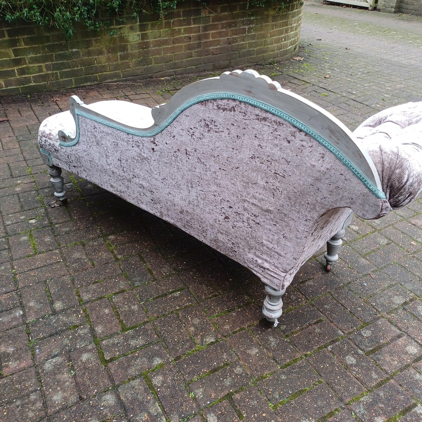 Grand Imposing Top Quality Bespoke Upcycled Vintage Painted and re-Upholstered Chaise Longue FREE HAND Delivery