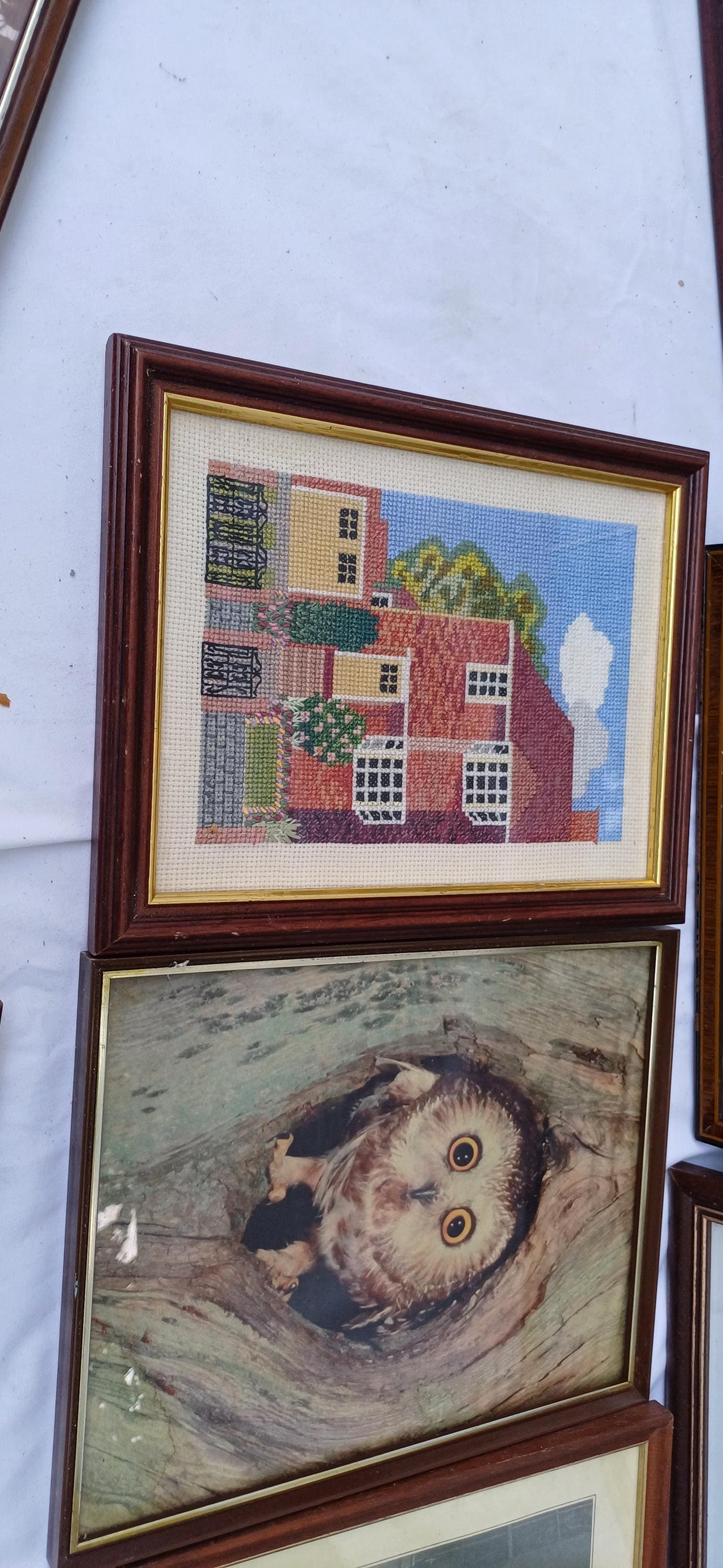 Collection of 7 Wooden Glazed Vintage Pictures Prints Frames Framing Glazed with Boarded Backings Frame Photo Artist Upcycling Project.