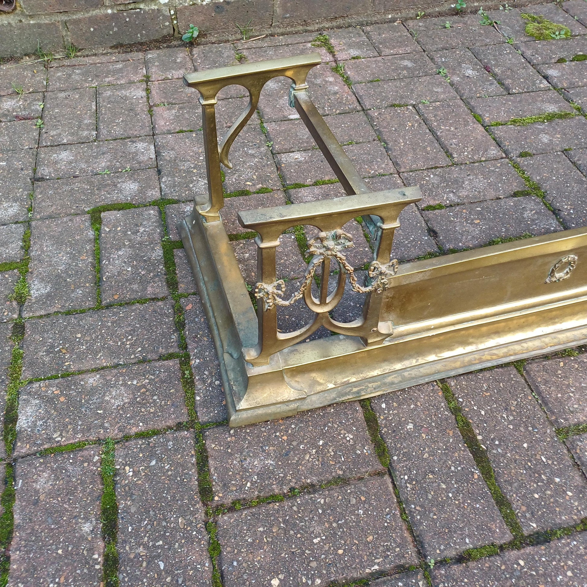 Large Vintage Brass Victorian Fireplace Fender with Aged Patina - Decorative Antique Hearth Piece