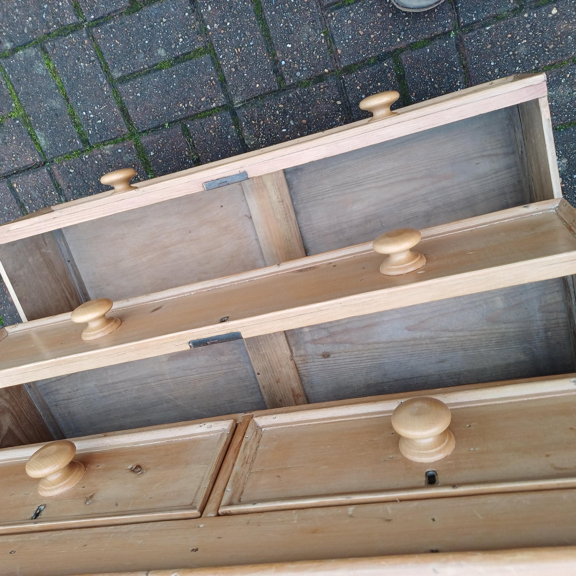 An Outstanding Victorian Stripped Pine Chest of Drawers Dressing Table Adjustable Mirror Tough Finish FREE HAND Delivery