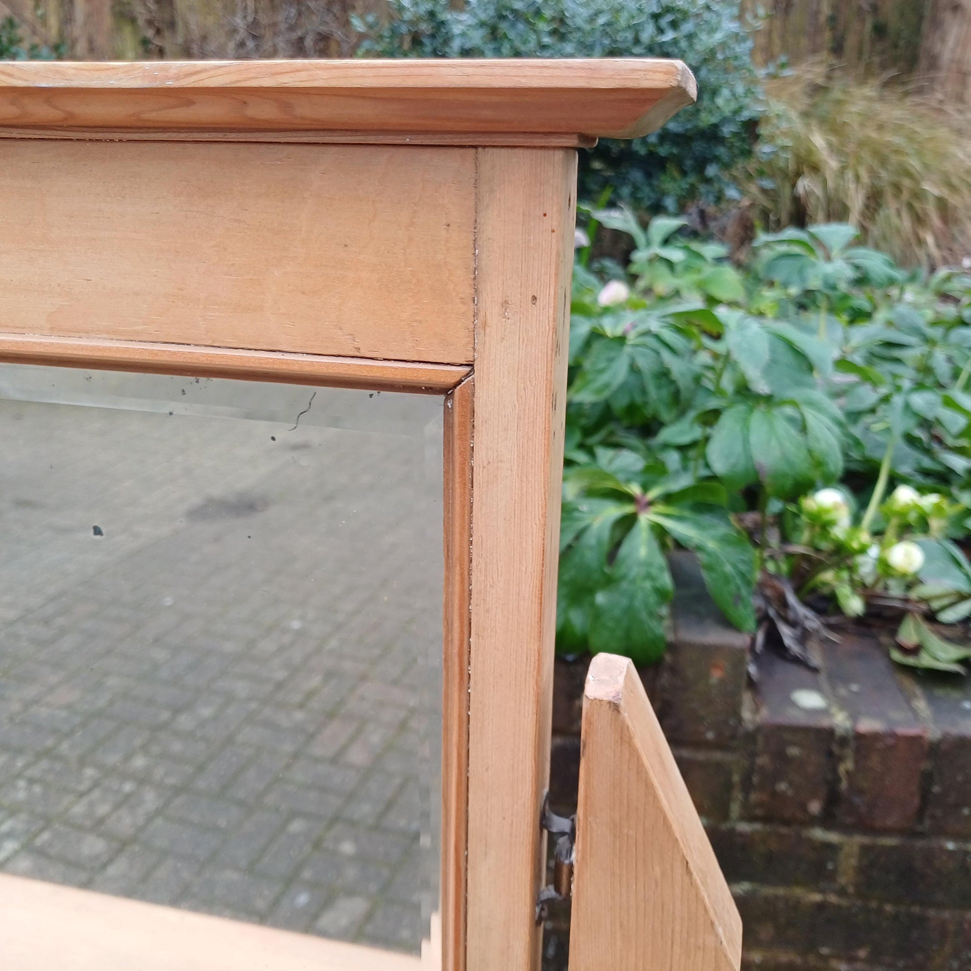 An Outstanding Victorian Stripped Pine Chest of Drawers Dressing Table Adjustable Mirror Tough Finish FREE HAND Delivery