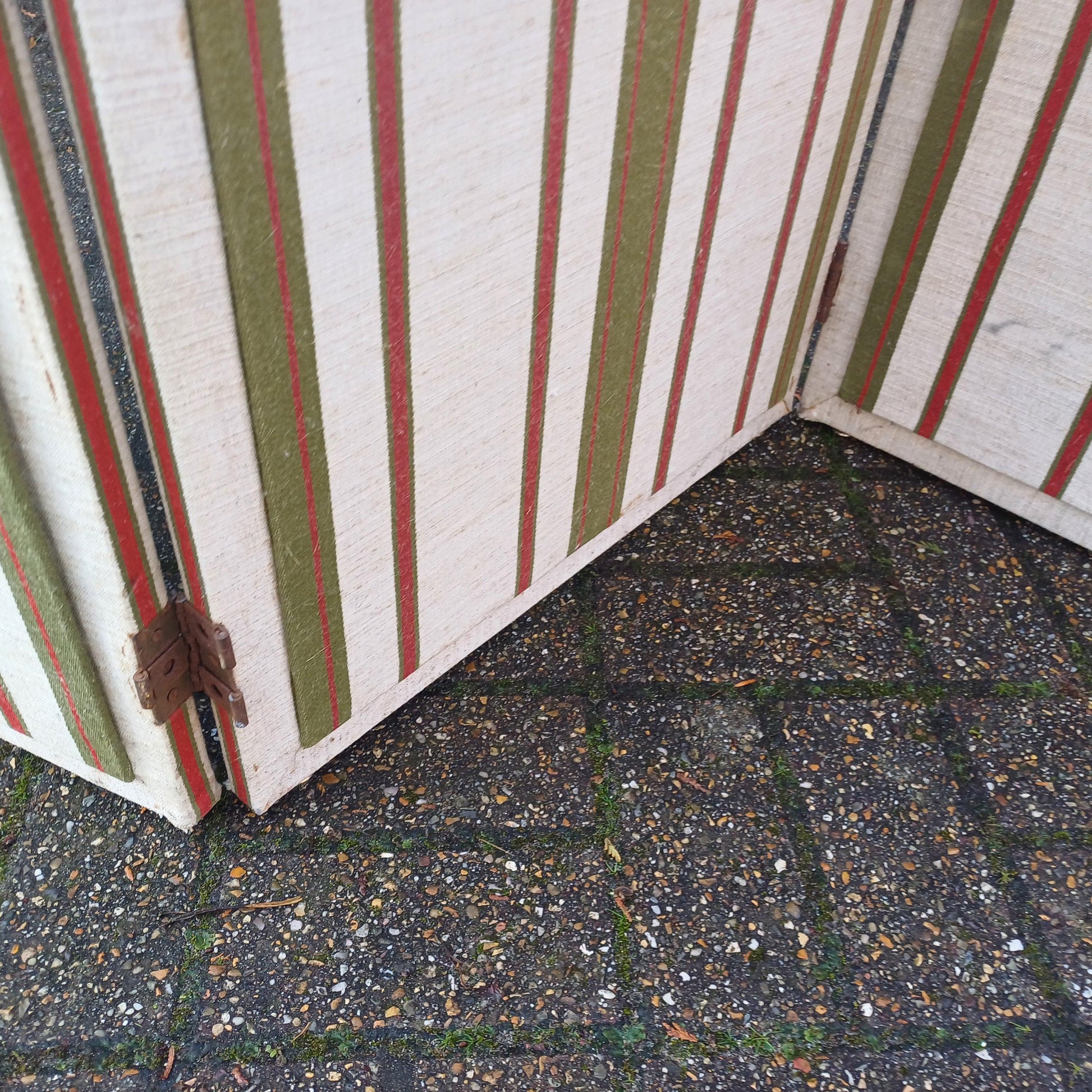 Vintage Privacy Screen or Room Divider in classic cotton striped material - quality piece 3 folds
