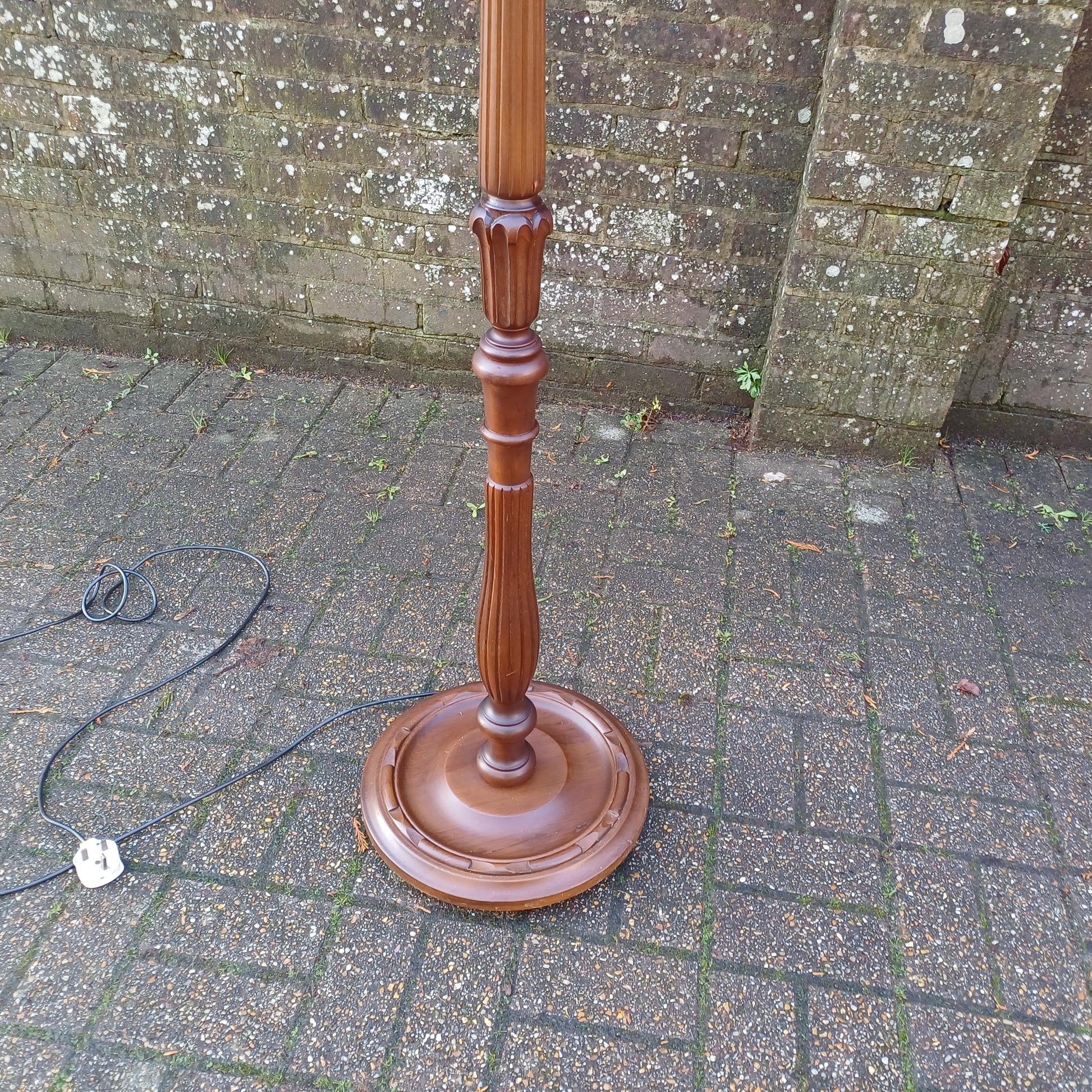 Imposing Vintage 1960s Solid Beech Standard Lamp with Carved Details and Dark Finish