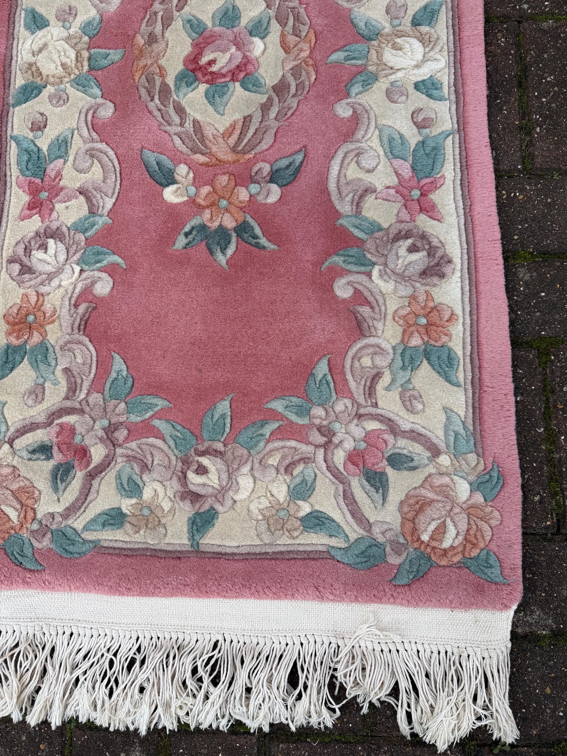 Pink Chinese Woollen Rug in VGC (145cm x 60cm)