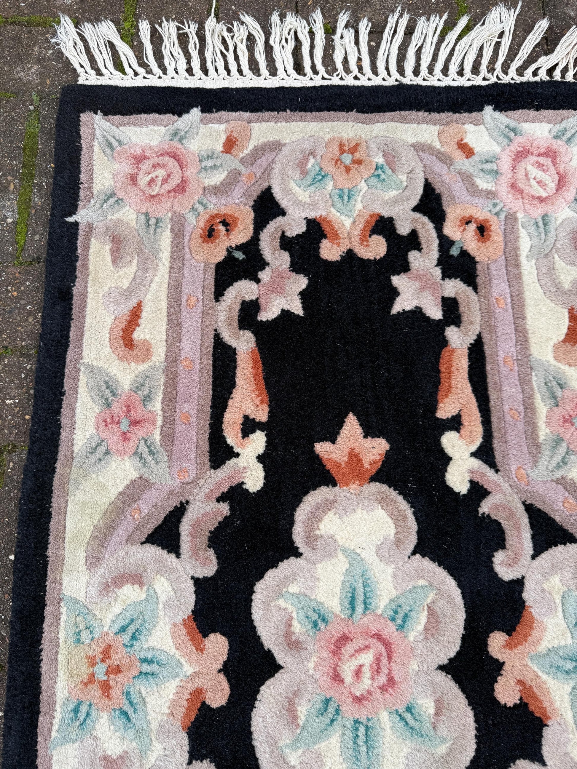 Black Thick Pile Chinese Wool Rug (136cm x 62cm)
