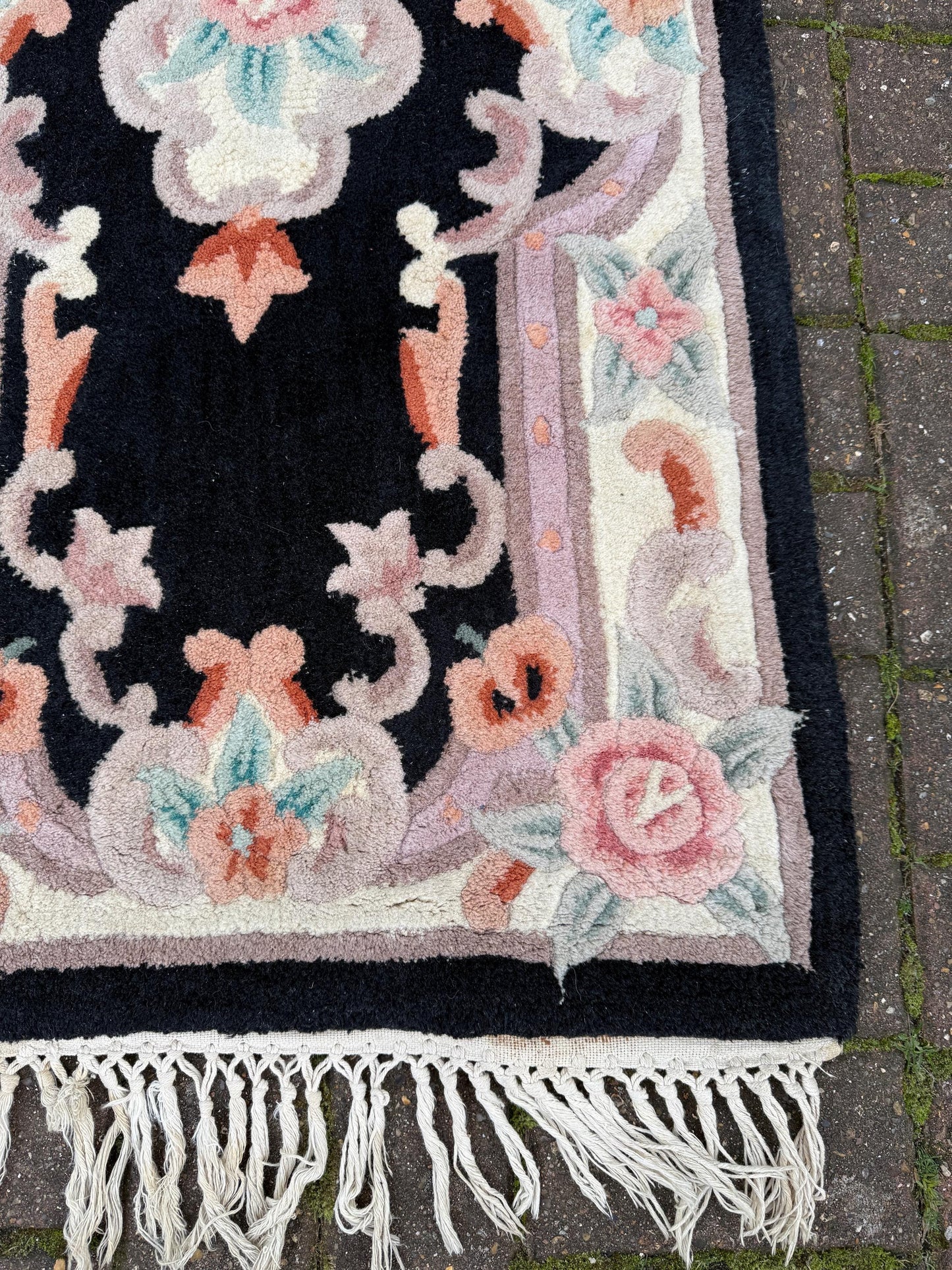 Black Thick Pile Chinese Wool Rug (136cm x 62cm)